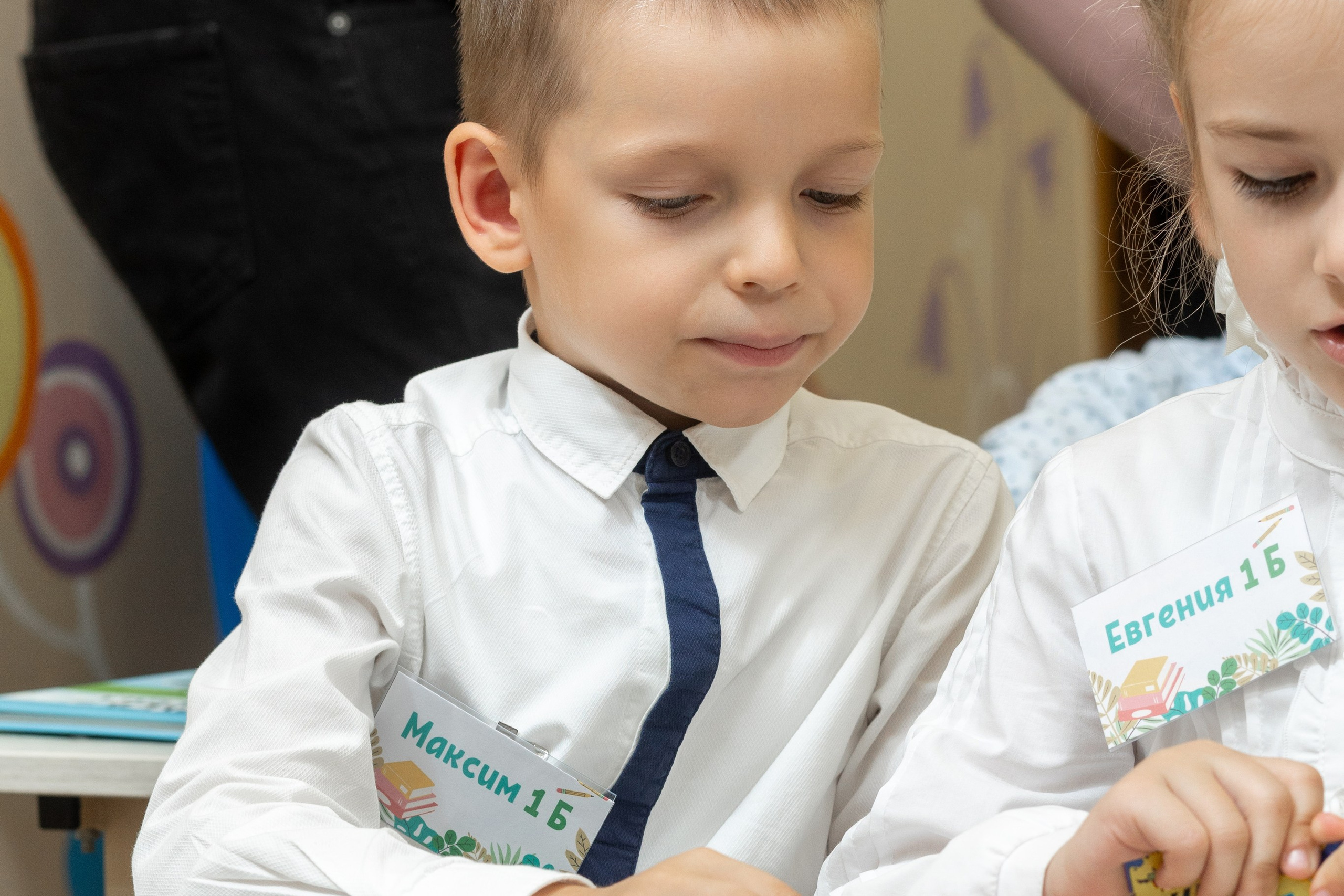 Линейка 1-го сентября. Профессиональный интерьерный и репортажный фотограф Минск и РБ. Максим Орлов