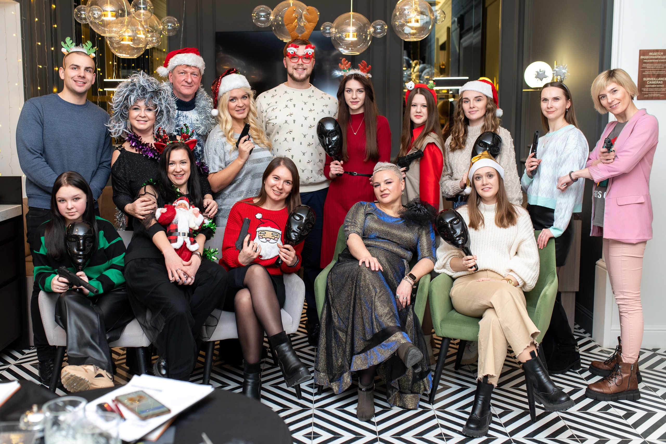 Игра «Мафия». Профессиональный интерьерный и репортажный фотограф Минск и РБ. Максим Орлов