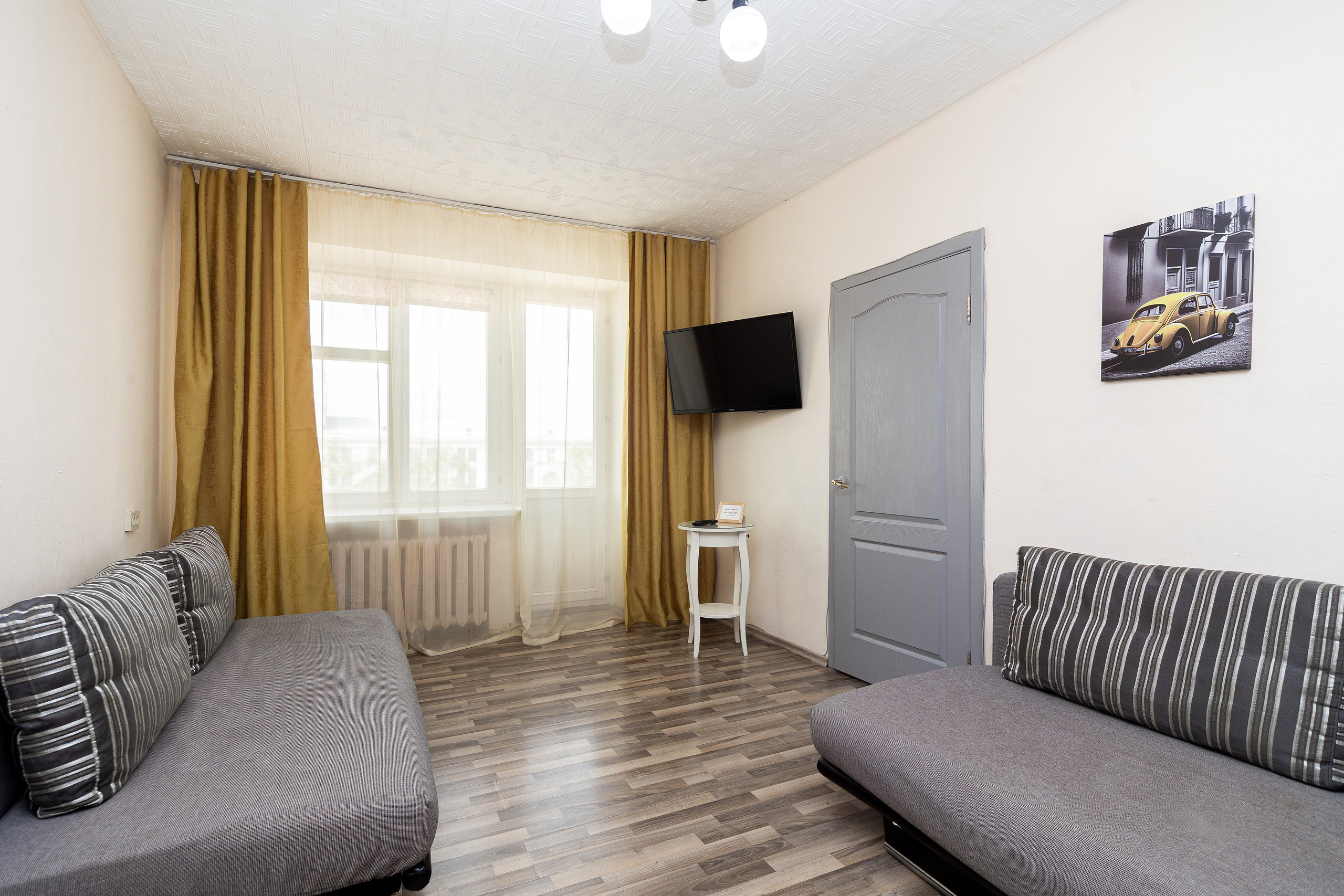 Пр. Независимости 52. Профессиональный интерьерный и репортажный фотограф Минск и РБ. Максим Орлов