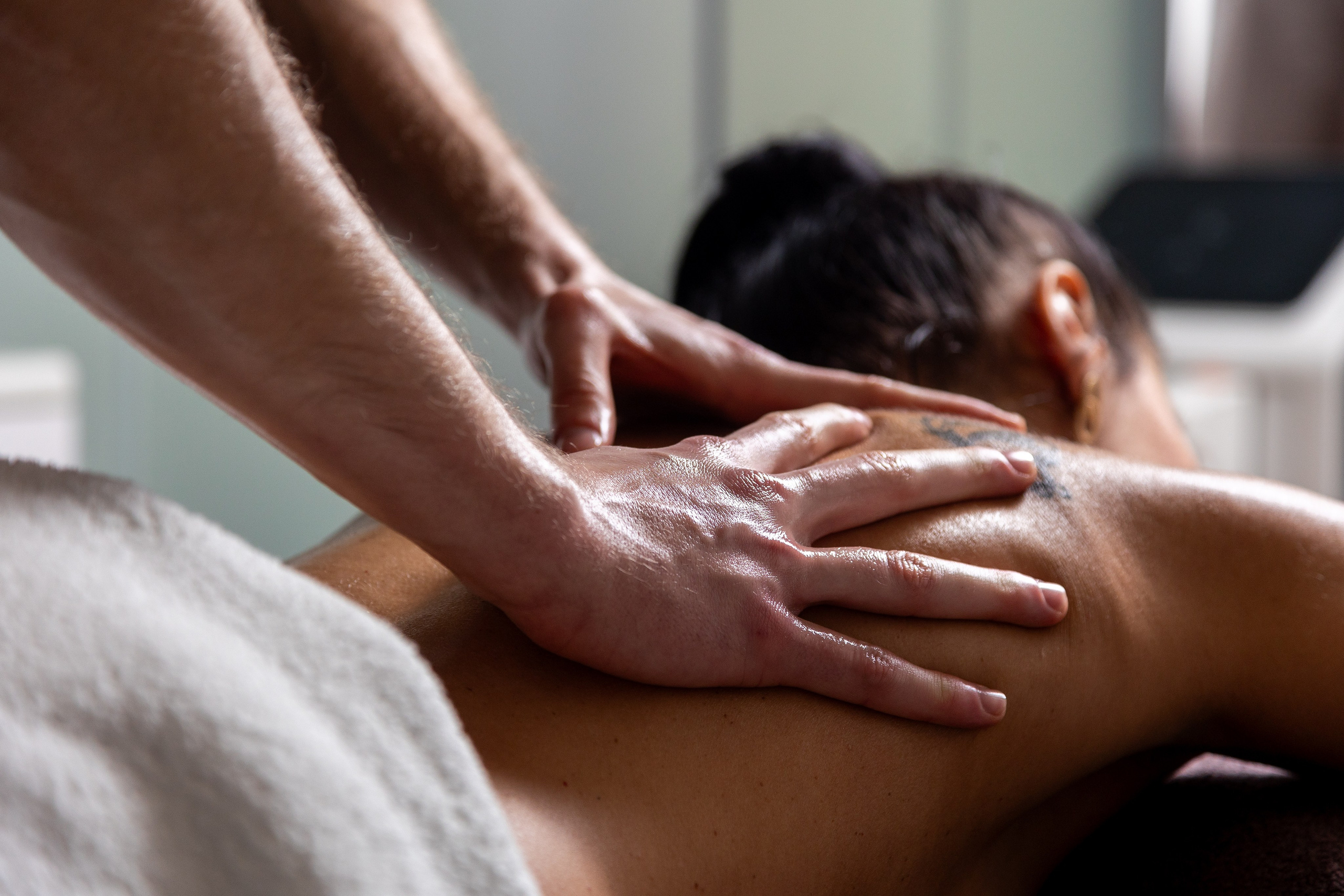 Реклама салона красоты «Манго». Профессиональный интерьерный и репортажный фотограф Минск и РБ. Максим Орлов