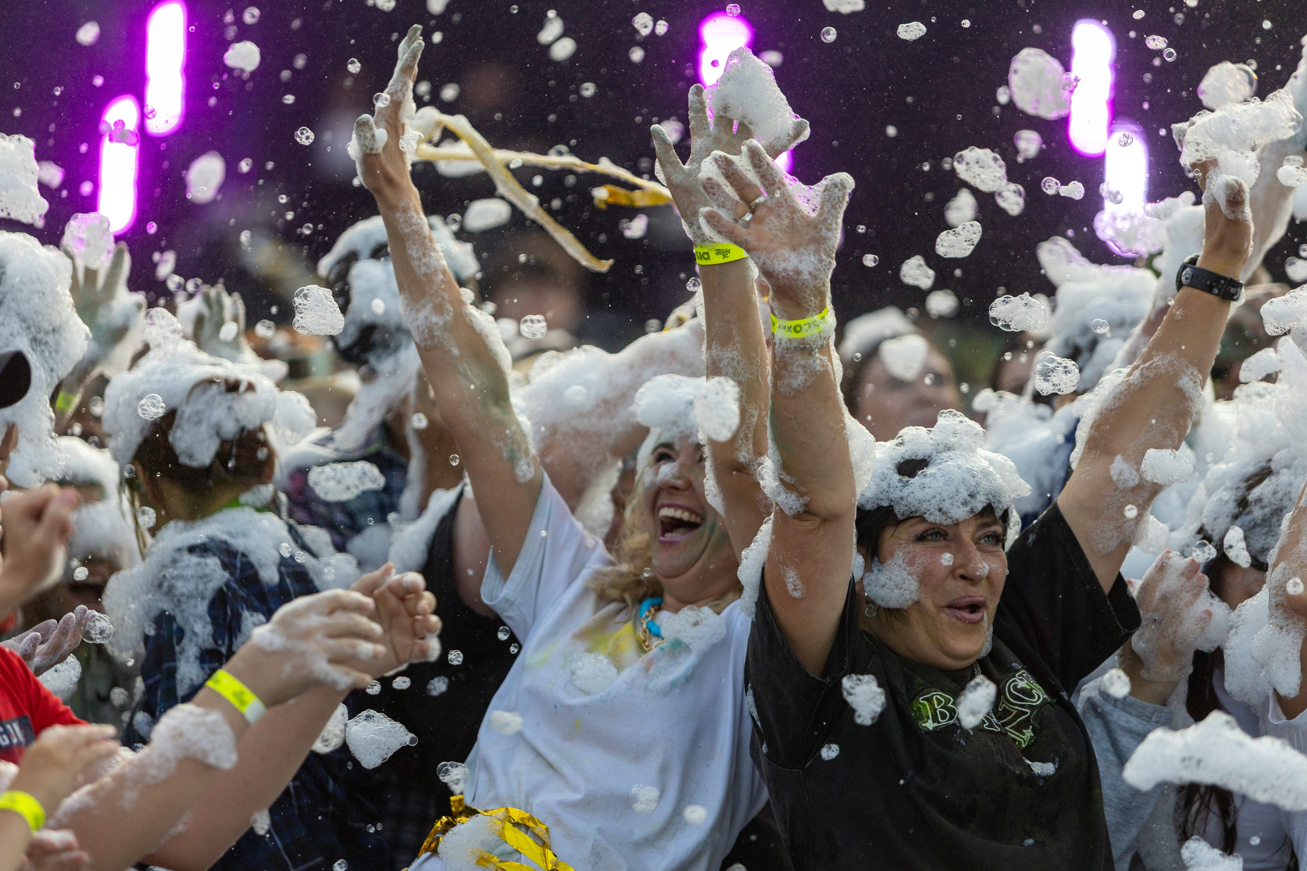 Дискохит. Профессиональный интерьерный и репортажный фотограф Минск и РБ. Максим Орлов
