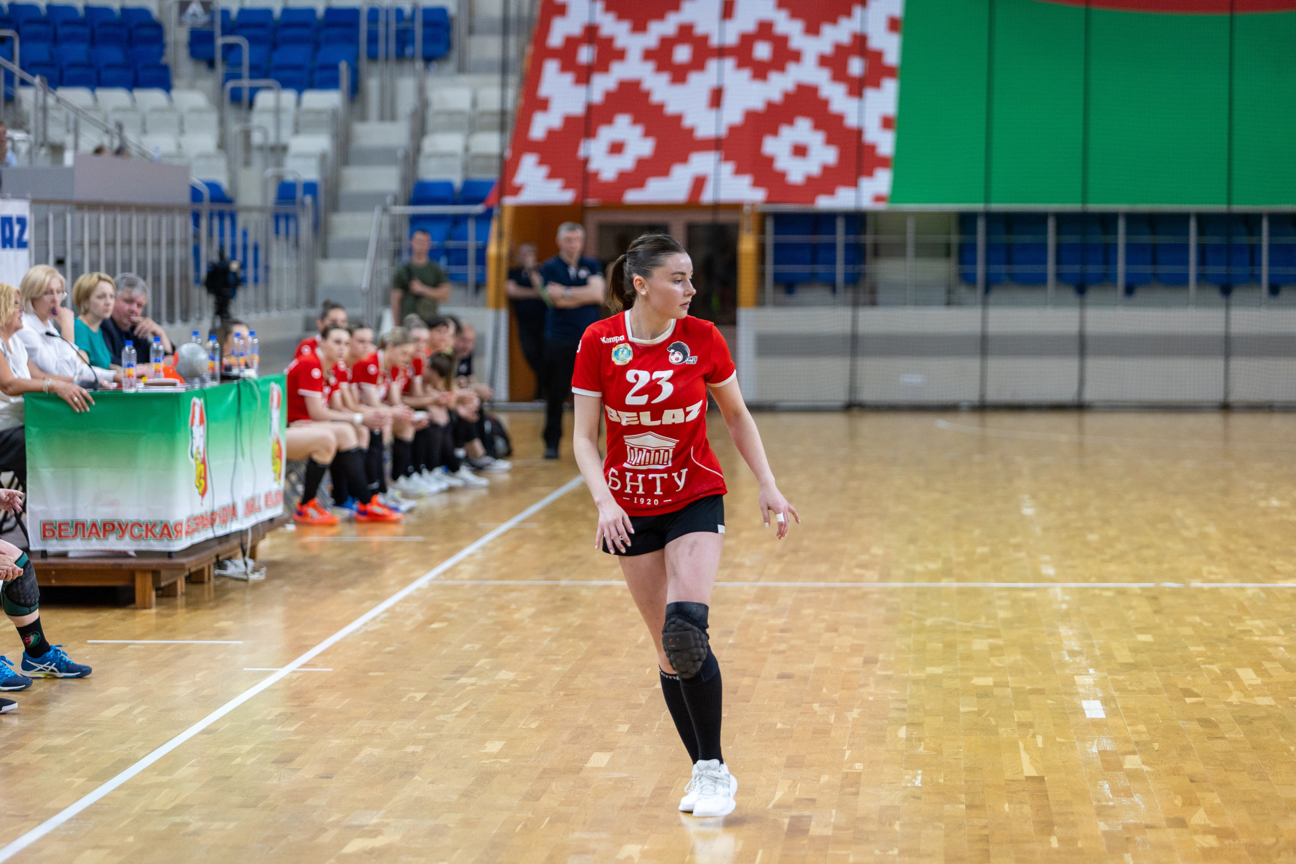 Гандбол. Финал. БНТУ — Гомель. 25.05.2024. Профессиональный интерьерный и репортажный фотограф Минск и РБ. Максим Орлов