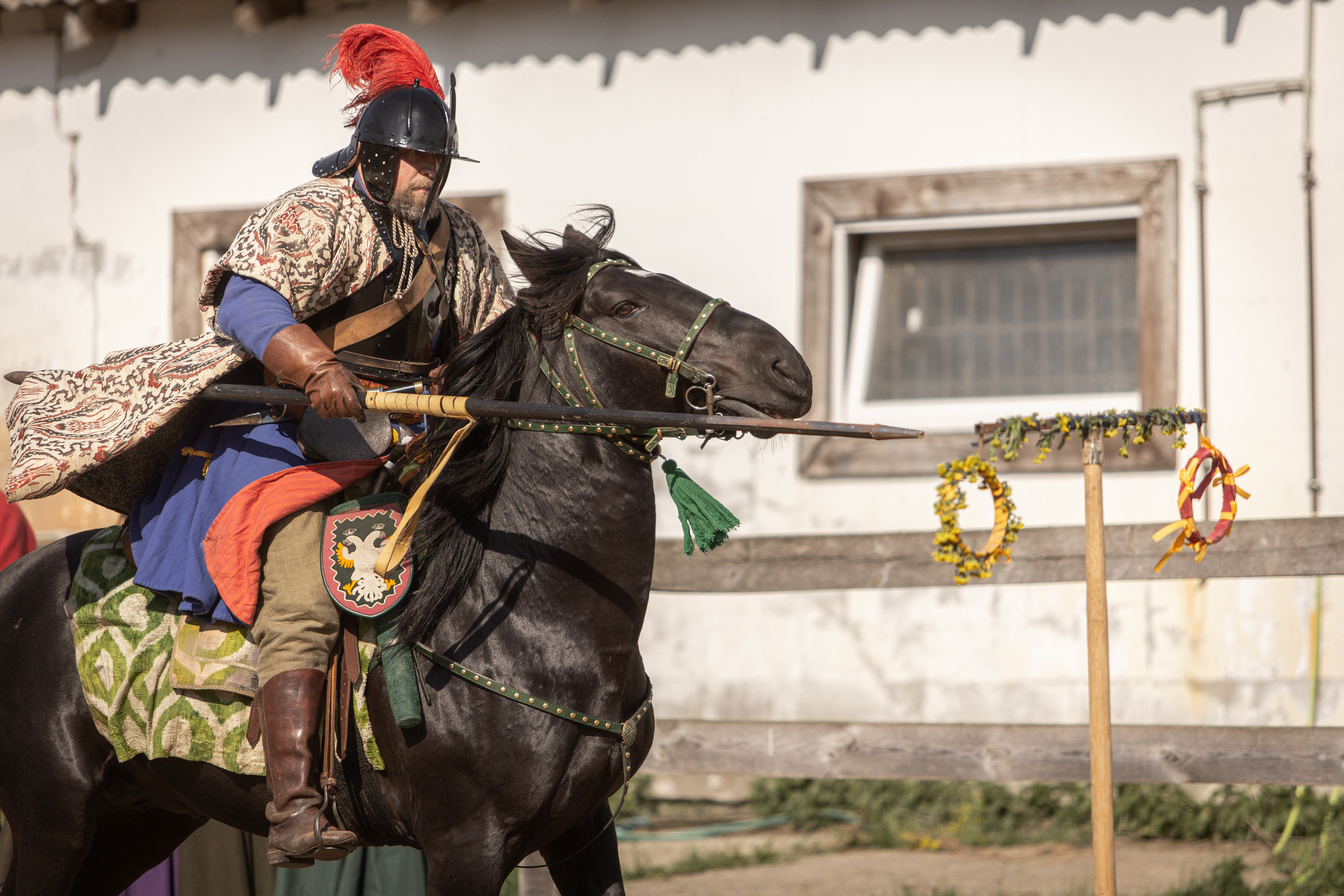 Золотая Шпора. Огнем и Мечем. День первый. Рыцарский турнир. Профессиональный интерьерный и репортажный фотограф Минск и РБ. Максим Орлов