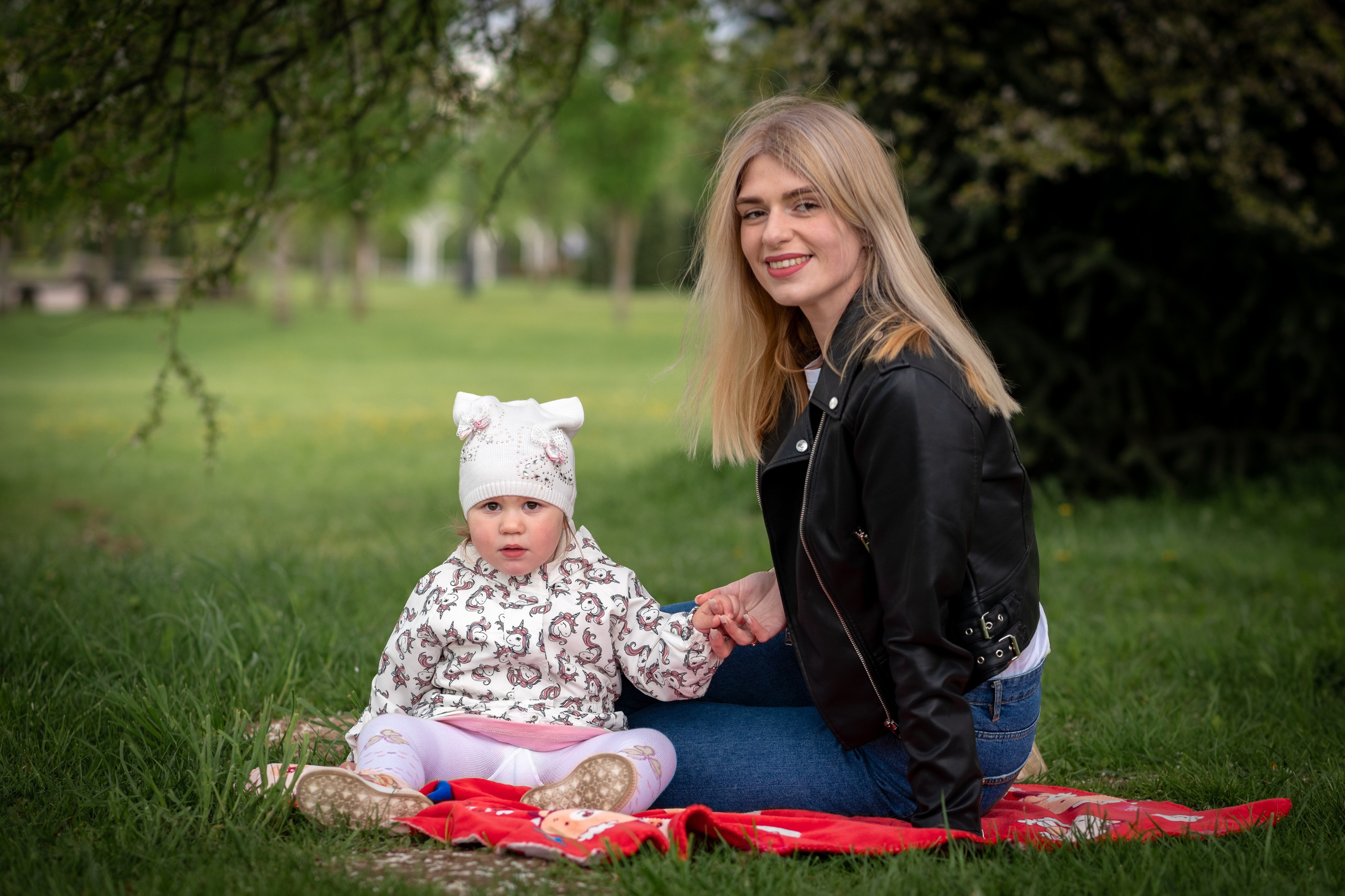 Олег, Каролина и Стефания. Профессиональный интерьерный и репортажный фотограф Минск и РБ. Максим Орлов