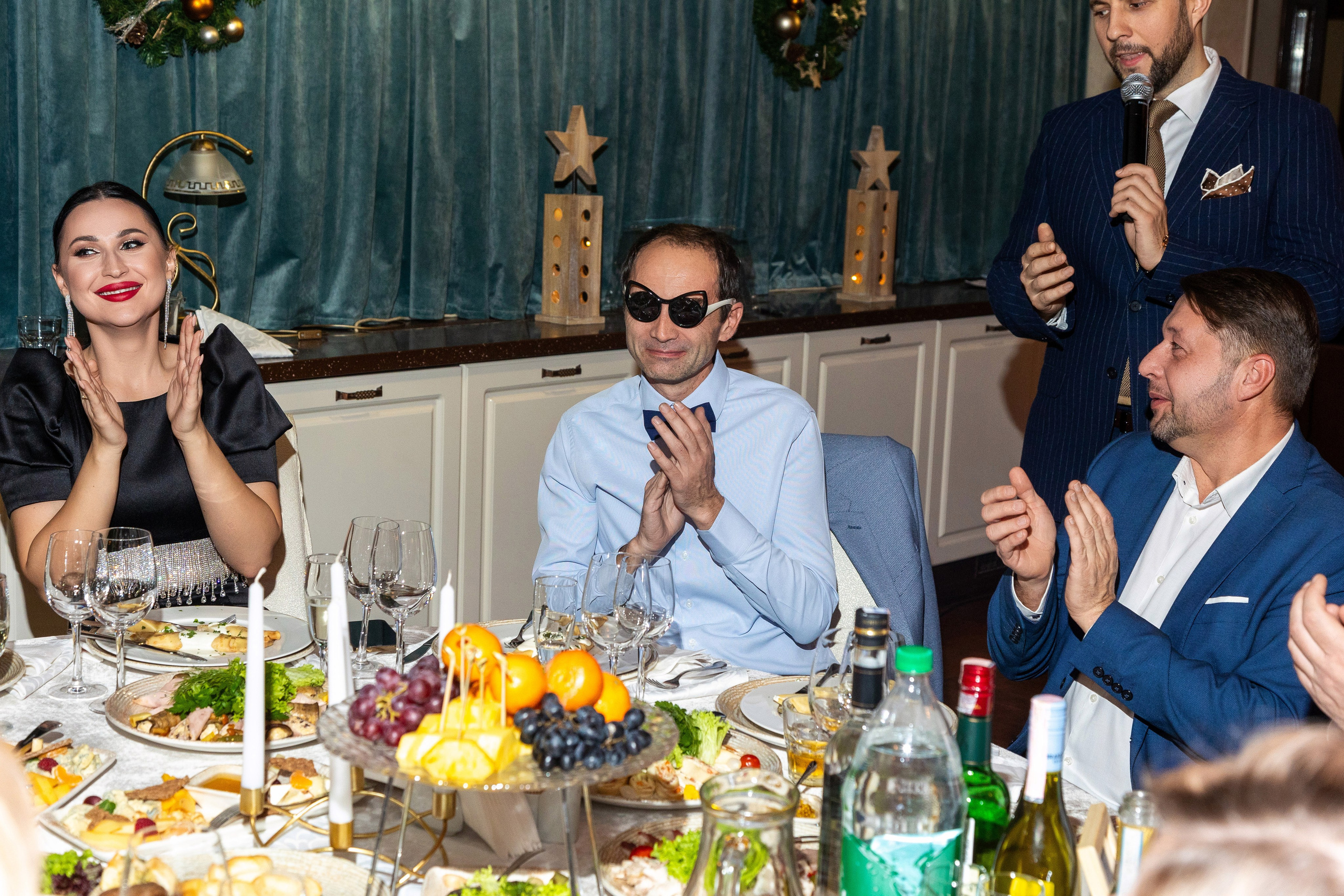 Новогодний корпоратив. Профессиональный интерьерный и репортажный фотограф Минск и РБ. Максим Орлов