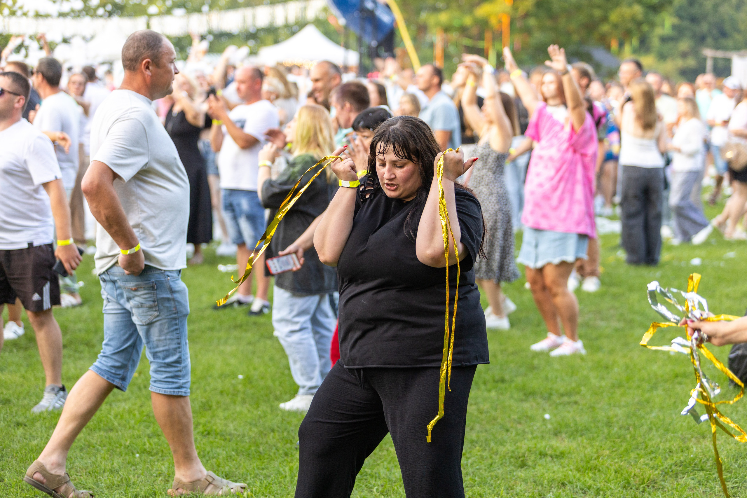 Дискохит. Профессиональный интерьерный и репортажный фотограф Минск и РБ. Максим Орлов