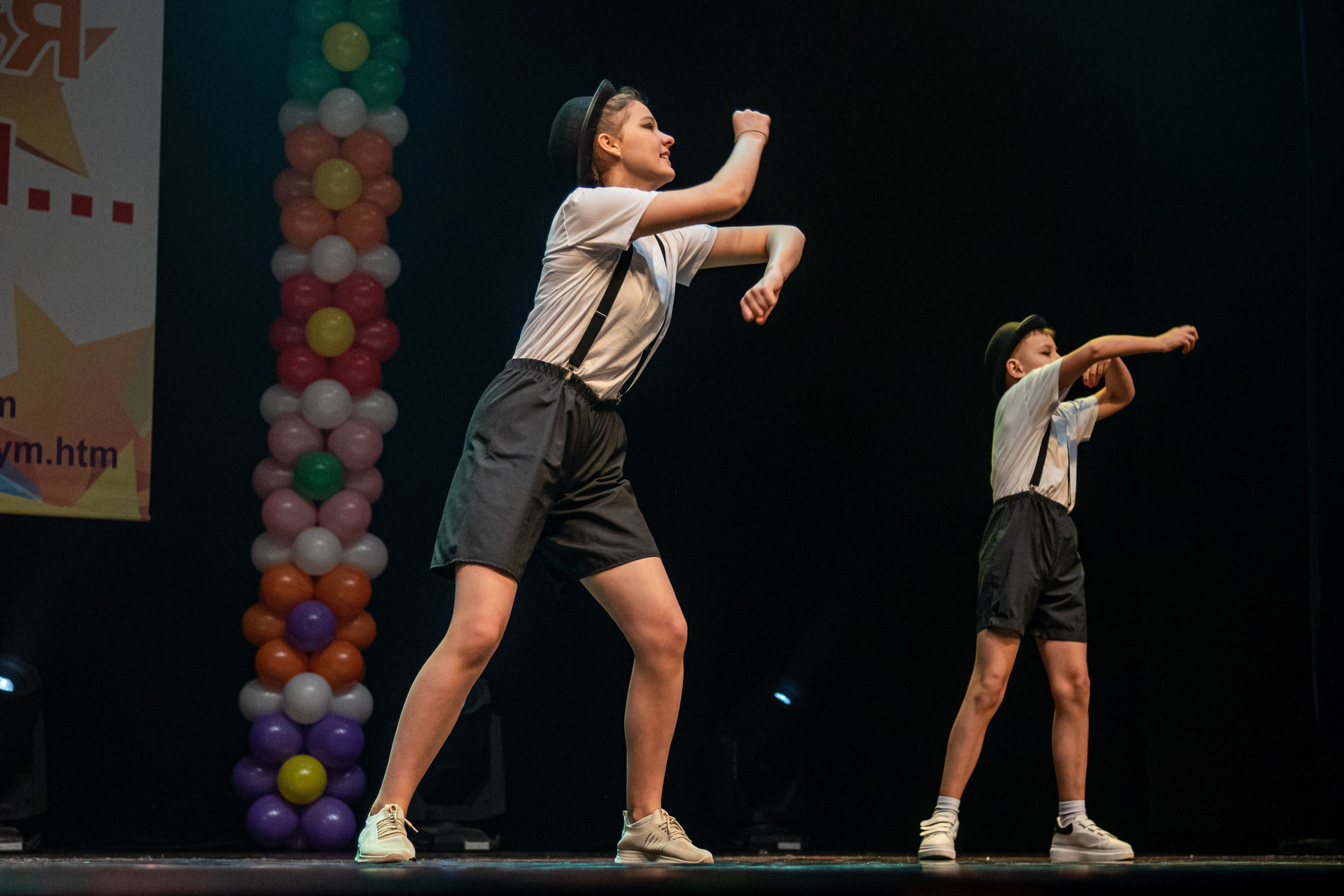 Фестиваль детских танцевальных коллективов. Профессиональный интерьерный и репортажный фотограф Минск и РБ. Максим Орлов