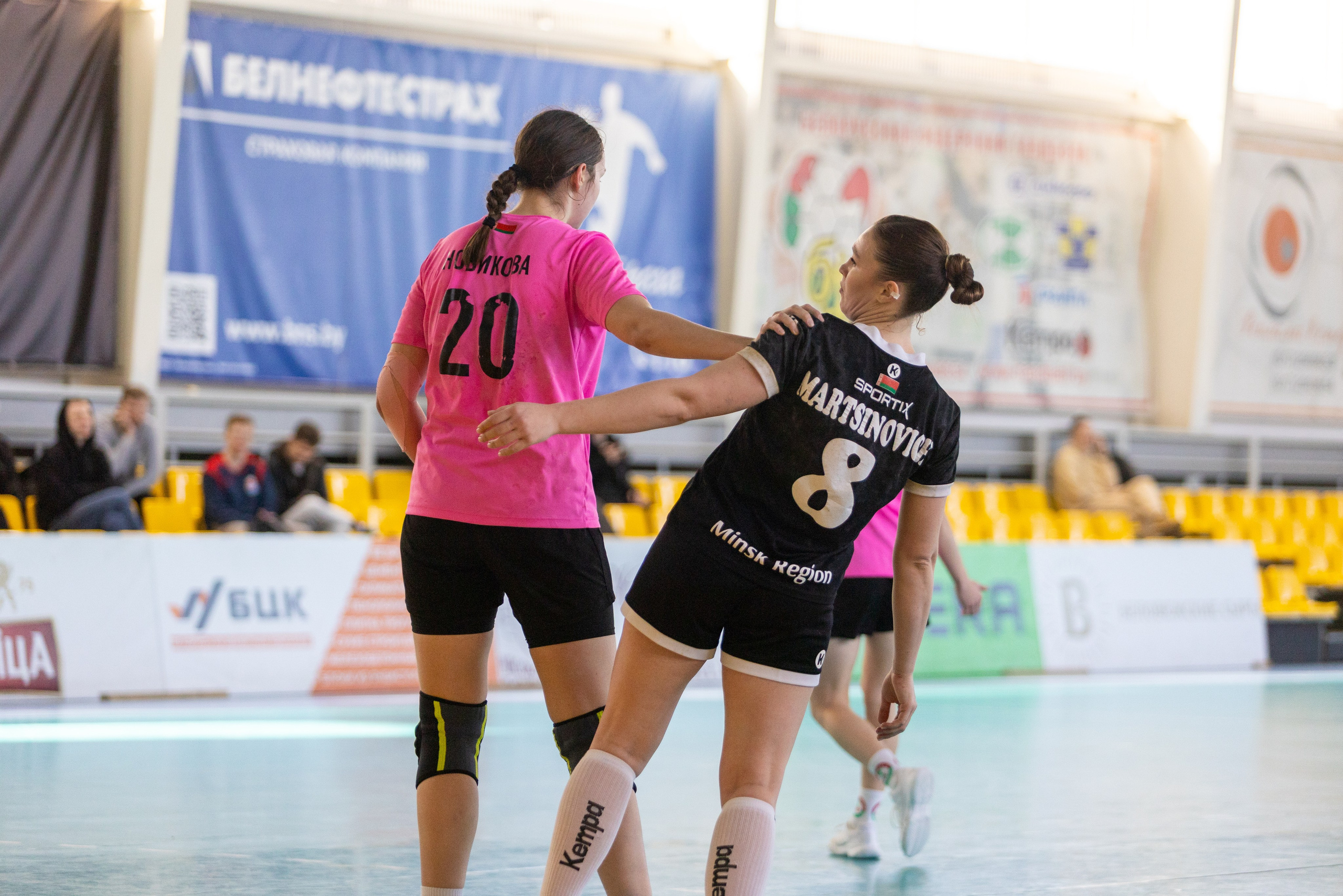 Женский гандбол. Лучшие кадры. БНТУ — Звезда. 08.02.2025. Профессиональный интерьерный и репортажный фотограф Минск и РБ. Максим Орлов