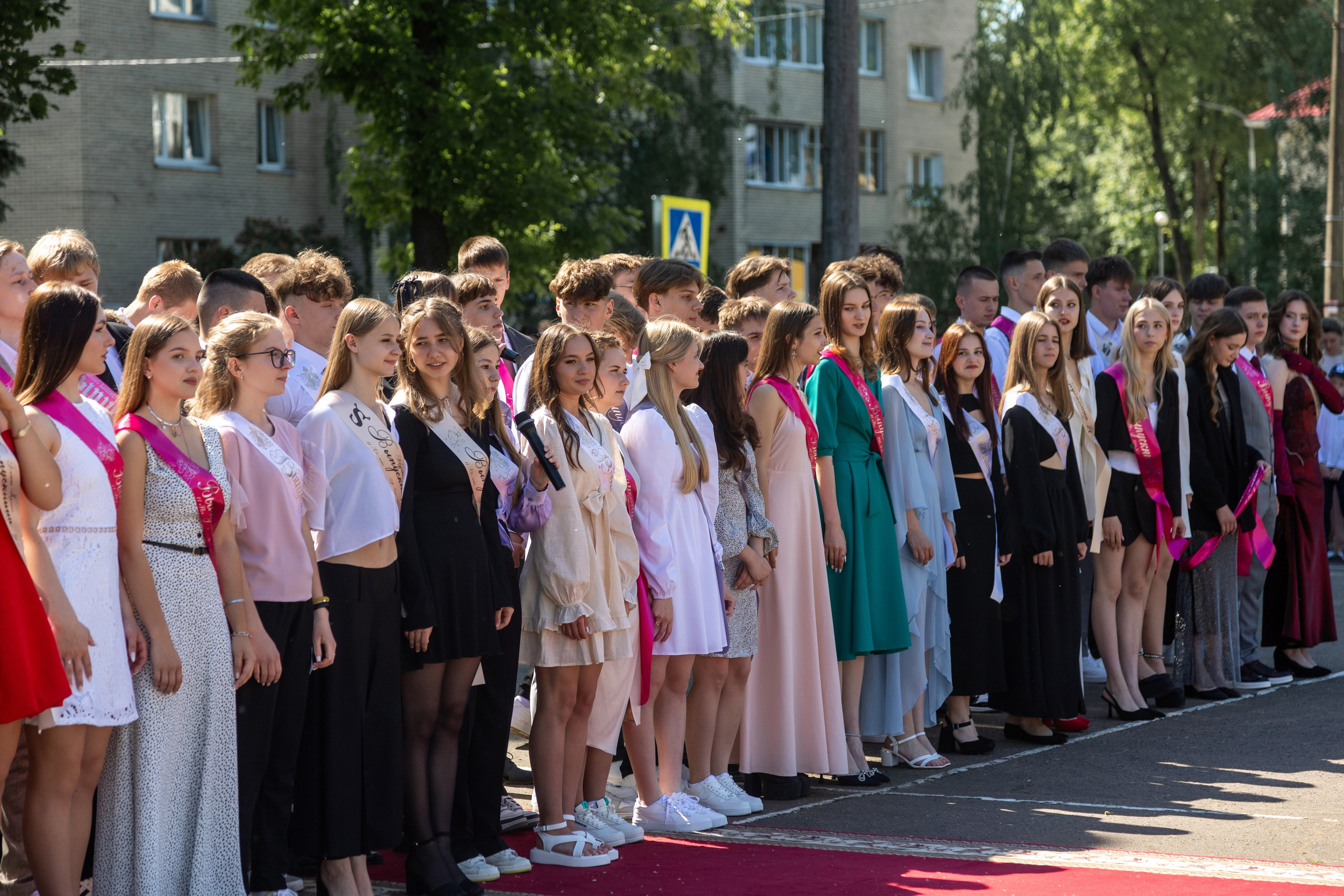 Школа 47. Последний звонок. Профессиональный интерьерный и репортажный фотограф Минск и РБ. Максим Орлов