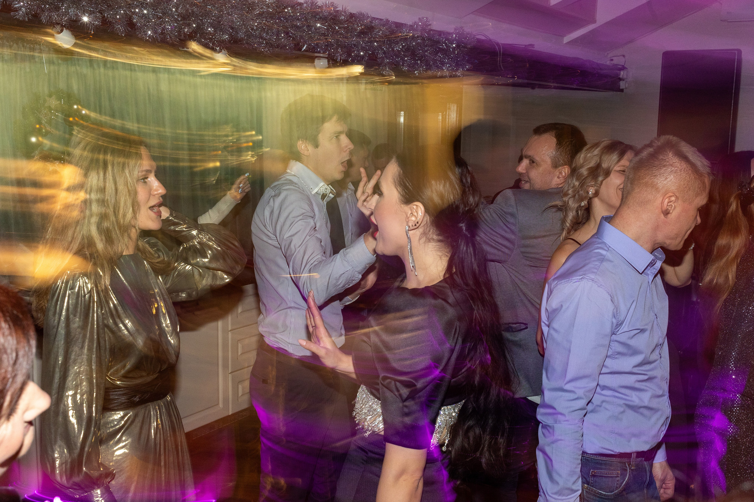 Новогодний корпоратив. Профессиональный интерьерный и репортажный фотограф Минск и РБ. Максим Орлов