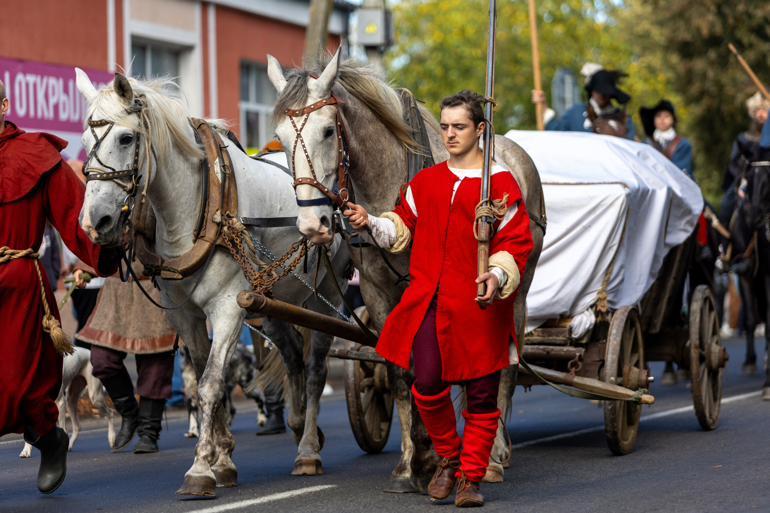 100-летие Пинской Епархии. Парад. Профессиональный интерьерный и репортажный фотограф Минск и РБ. Максим Орлов