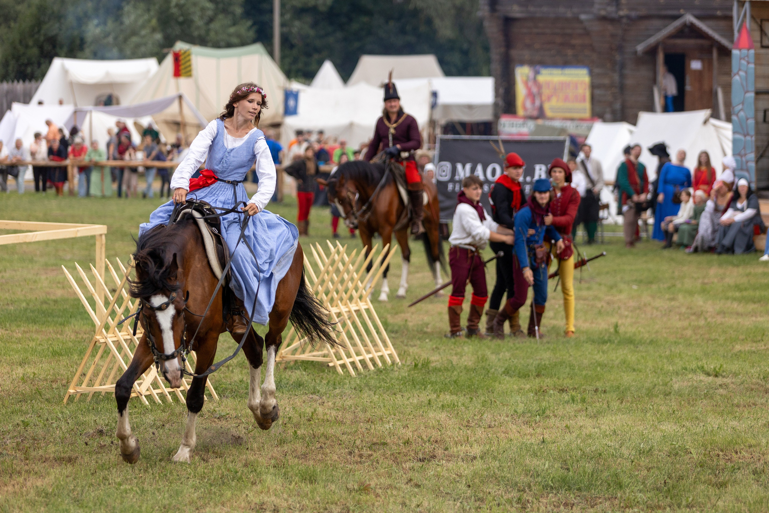 Рыцарский фест. Мстиславль. Профессиональный интерьерный и репортажный фотограф Минск и РБ. Максим Орлов