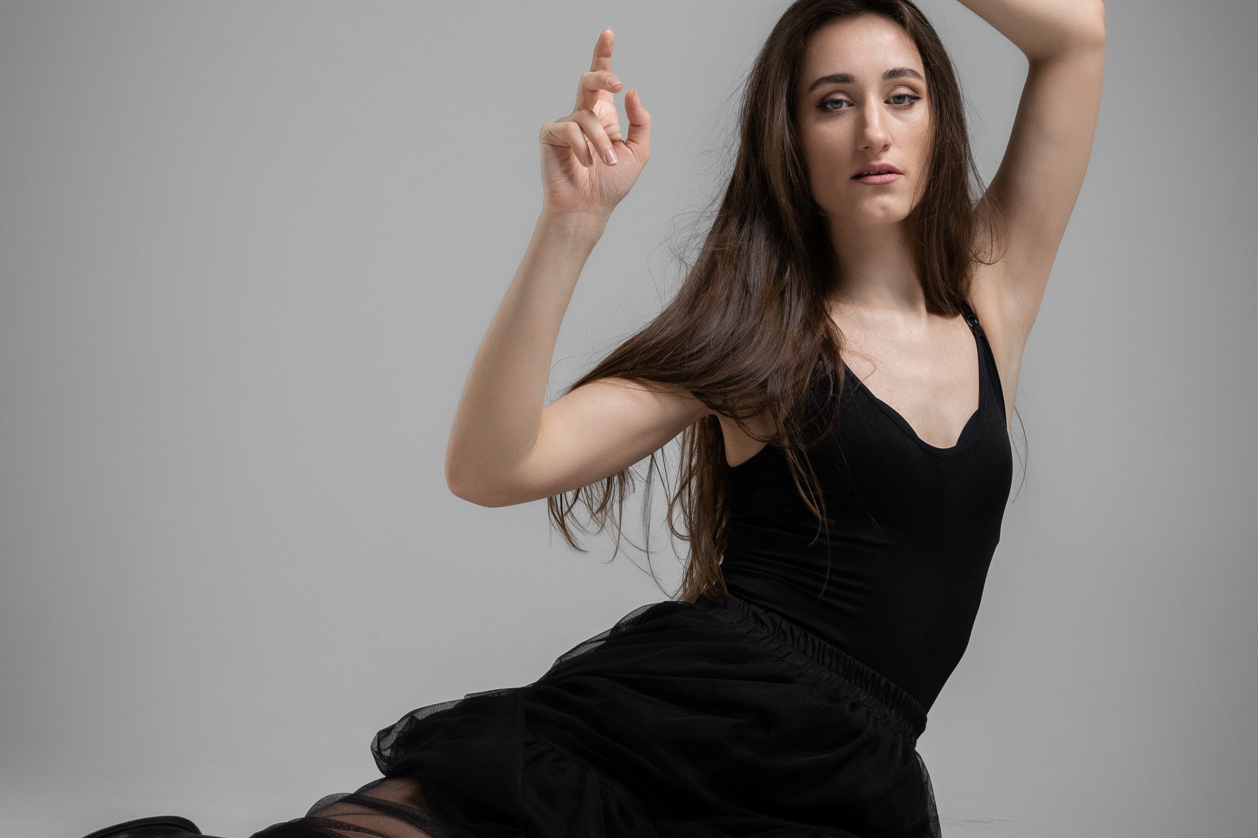 Алена (студийная на циклораме). Профессиональный интерьерный и репортажный фотограф Минск и РБ. Максим Орлов