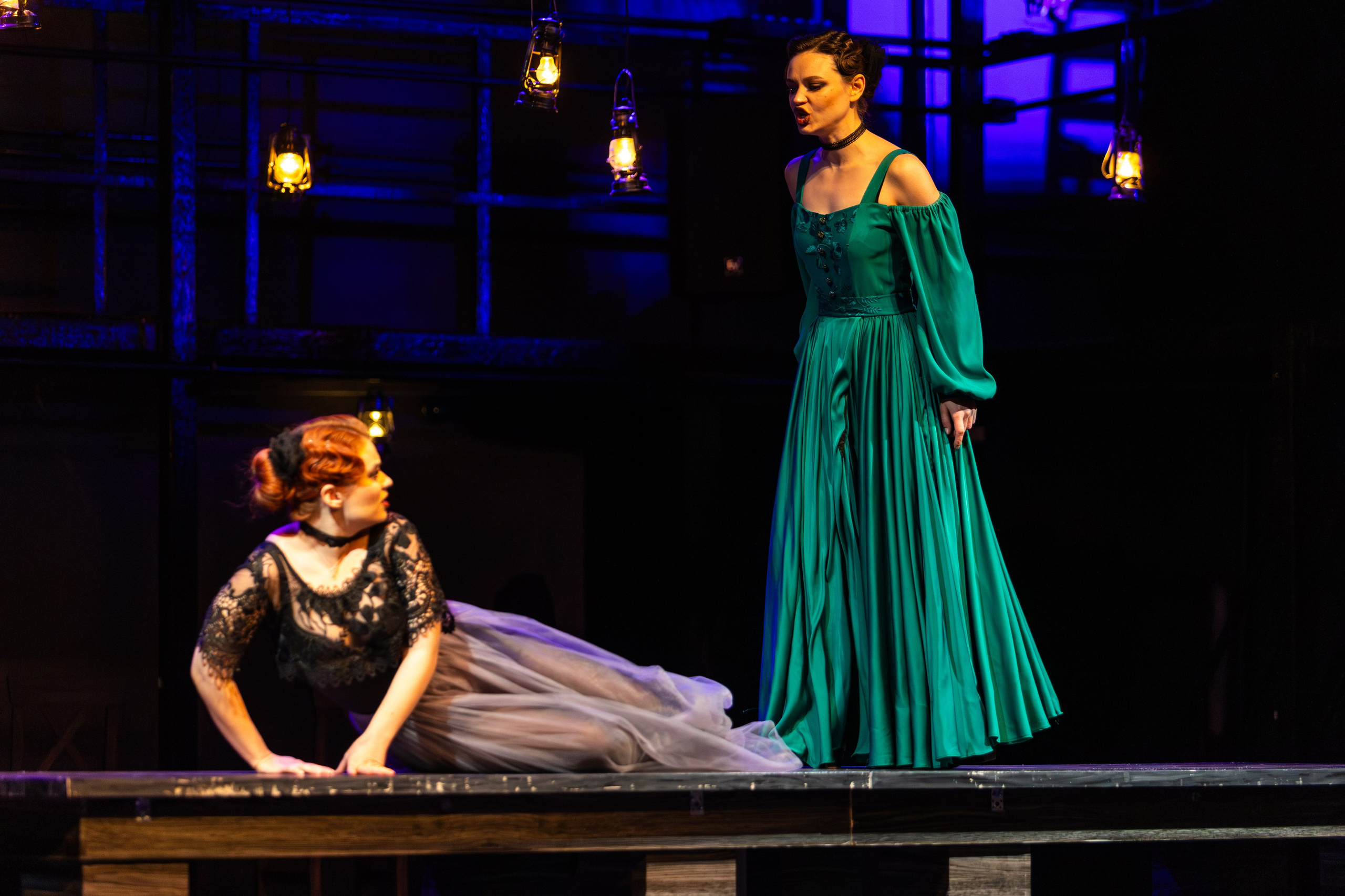 Новый театр «Дом Бернарды Альбы». Профессиональный интерьерный и репортажный фотограф Минск и РБ. Максим Орлов