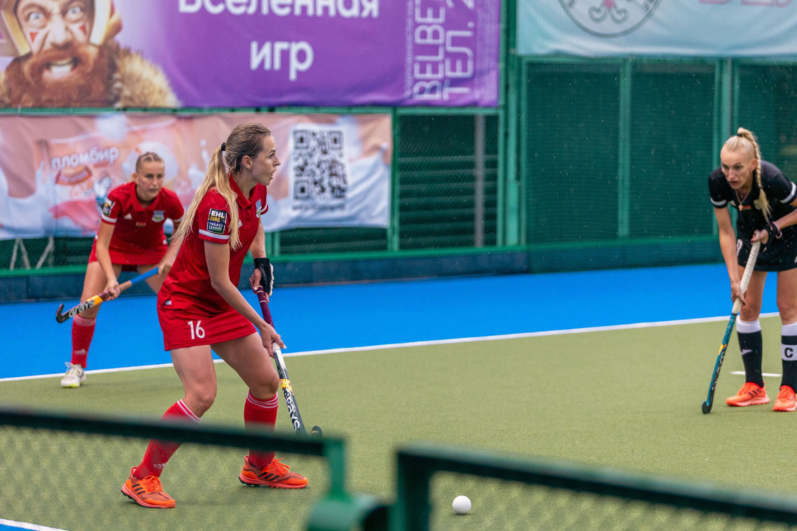 Хоккей на траве. Девушки. ХК Минск — ХК Виктория (Смолевичи) 10.06.2024. Профессиональный интерьерный и репортажный фотограф Минск и РБ. Максим Орлов