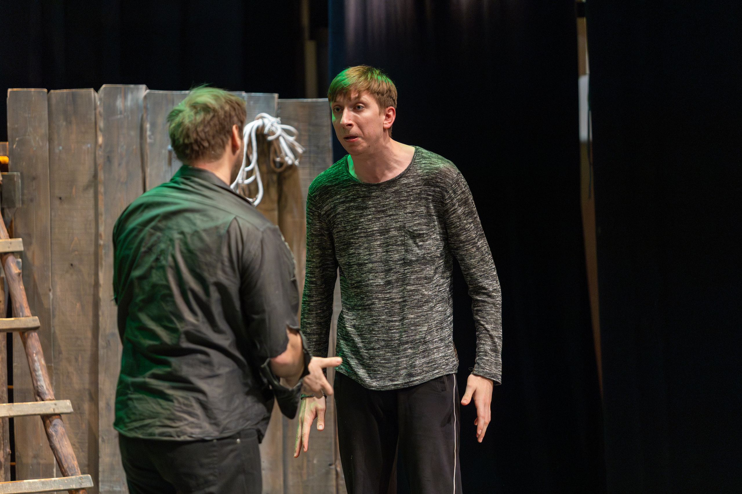 Театр белорусской армии «Очень простая история». Профессиональный интерьерный и репортажный фотограф Минск и РБ. Максим Орлов