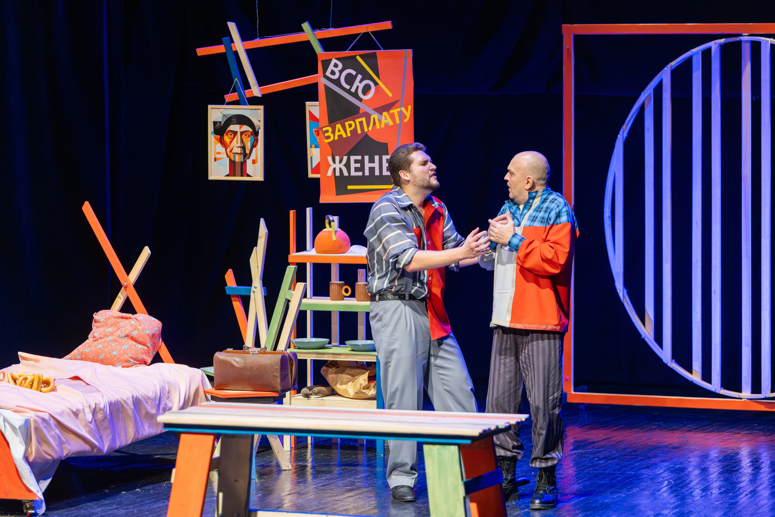 Квадратура круга. Профессиональный интерьерный и репортажный фотограф Минск и РБ. Максим Орлов