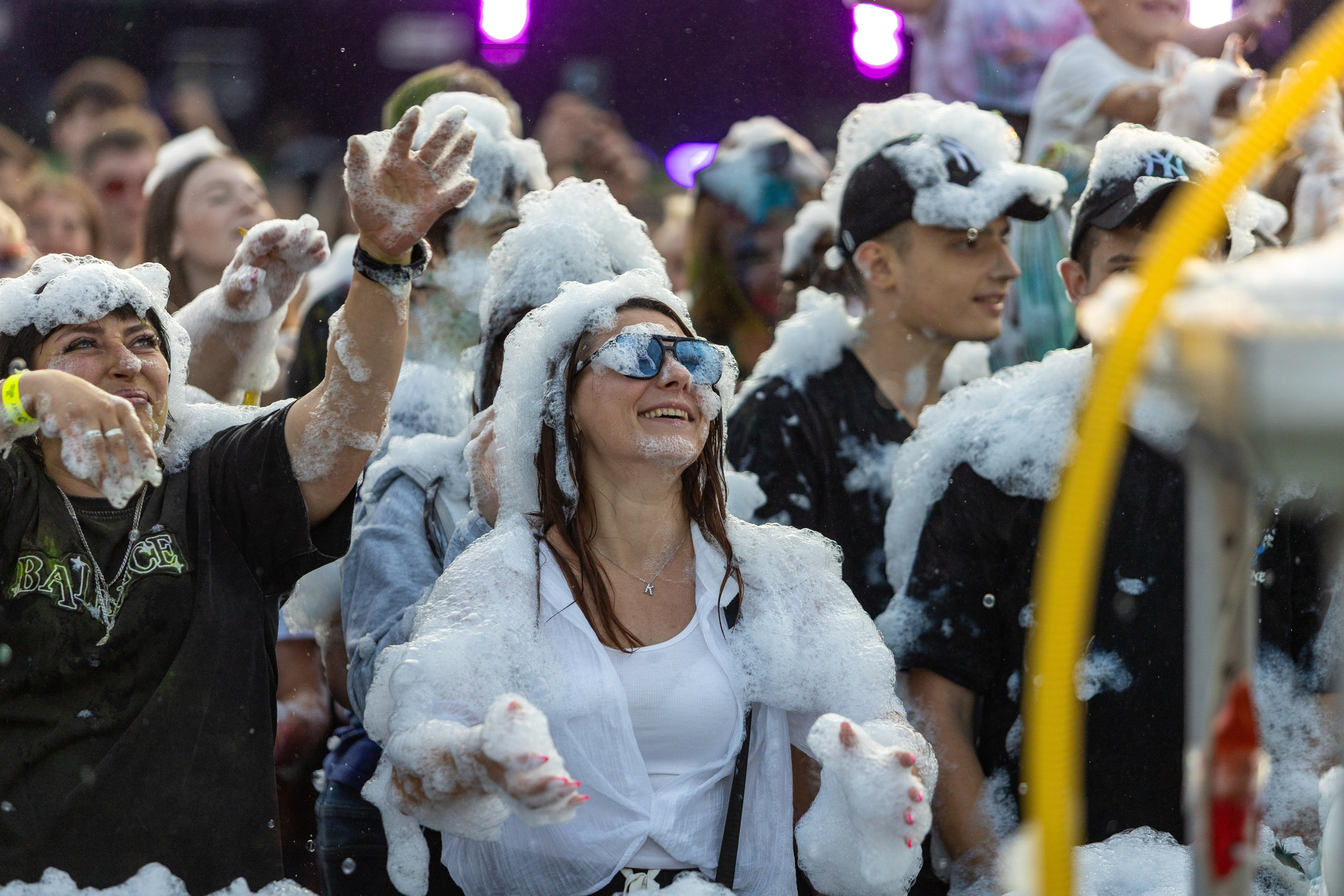 Дискохит. Профессиональный интерьерный и репортажный фотограф Минск и РБ. Максим Орлов