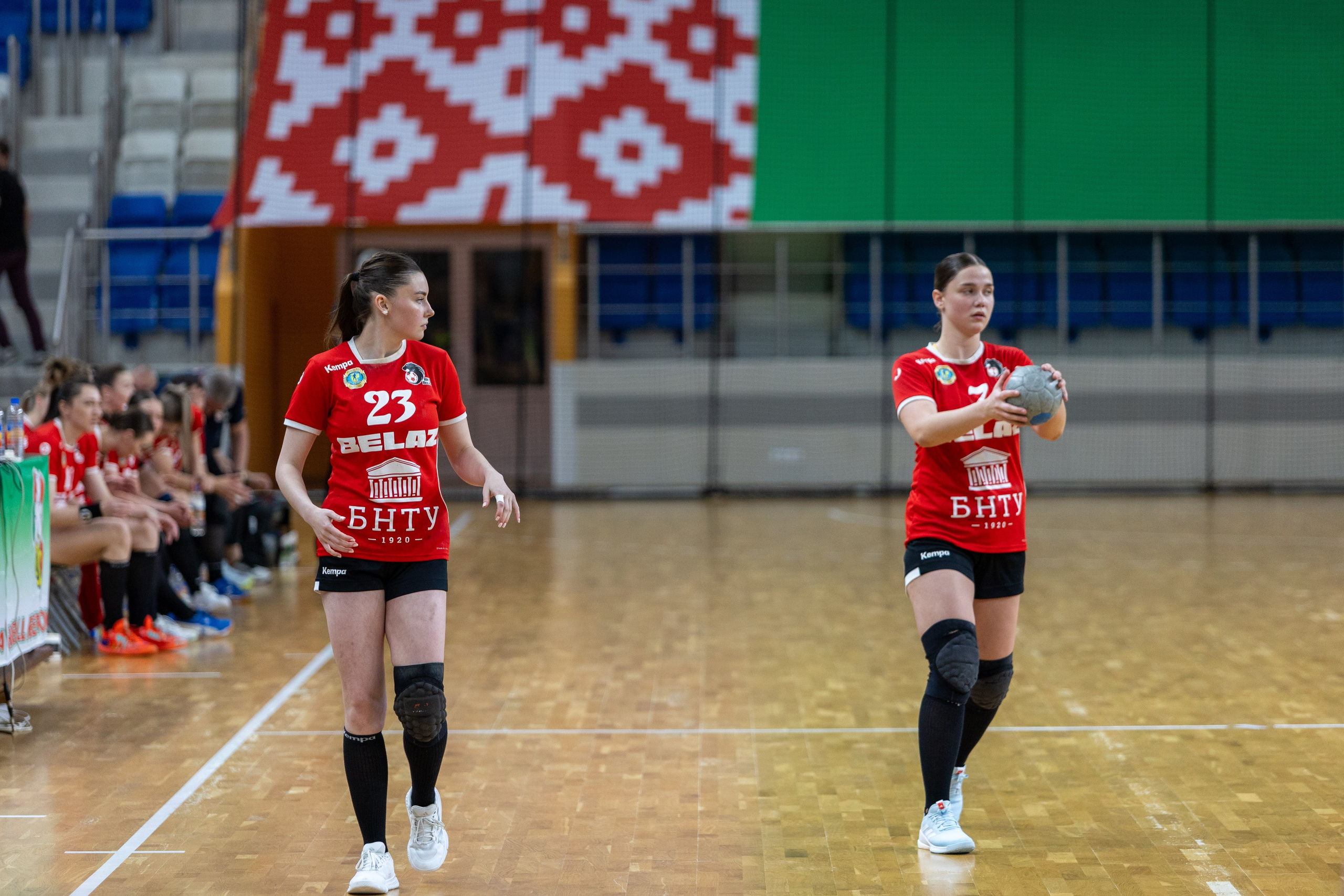 Гандбол. Финал. БНТУ — Гомель. 25.05.2024. Профессиональный интерьерный и репортажный фотограф Минск и РБ. Максим Орлов
