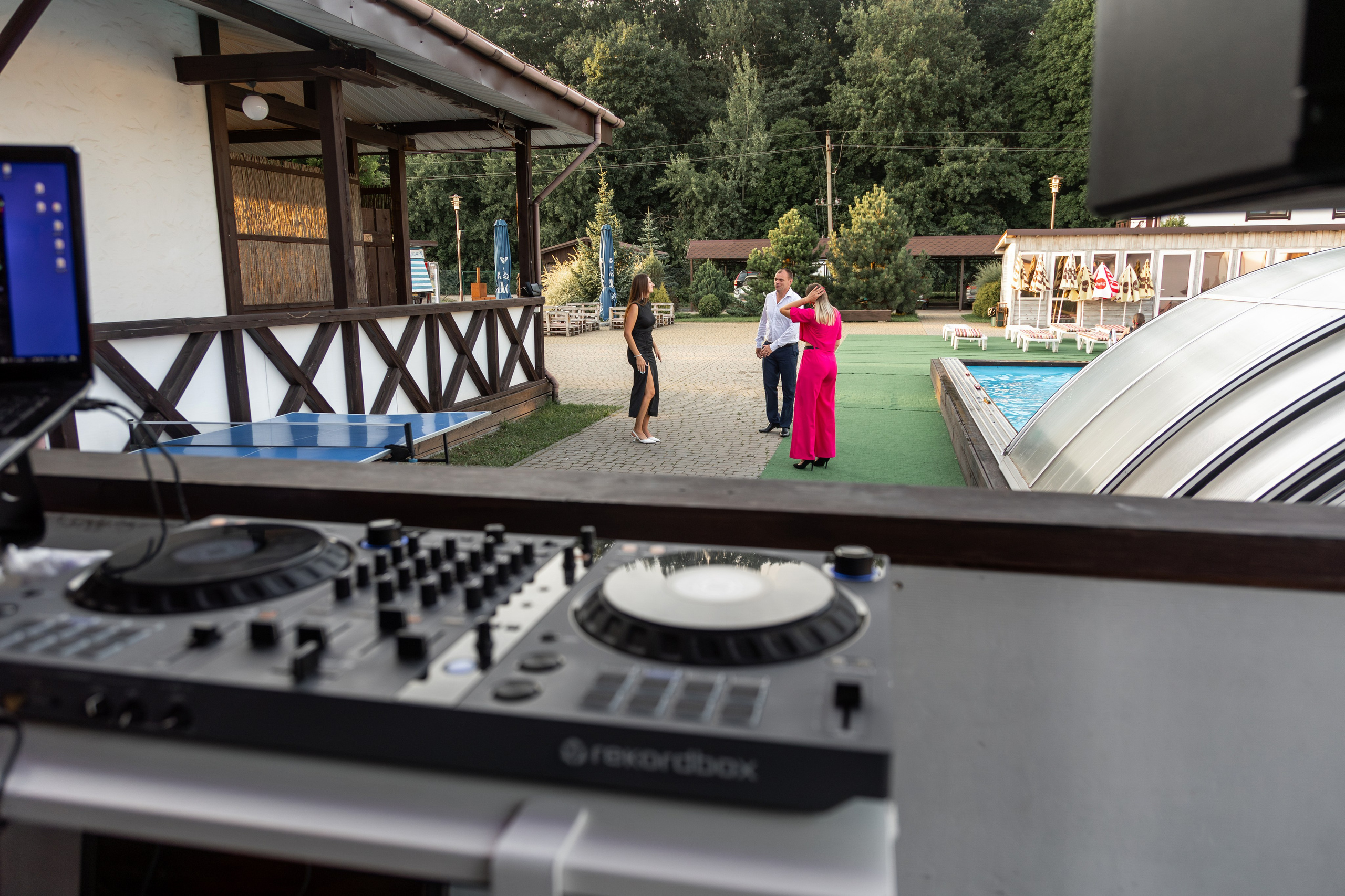 Свадебная фотосессия Дениса и Юли. Профессиональный интерьерный и репортажный фотограф Минск и РБ. Максим Орлов