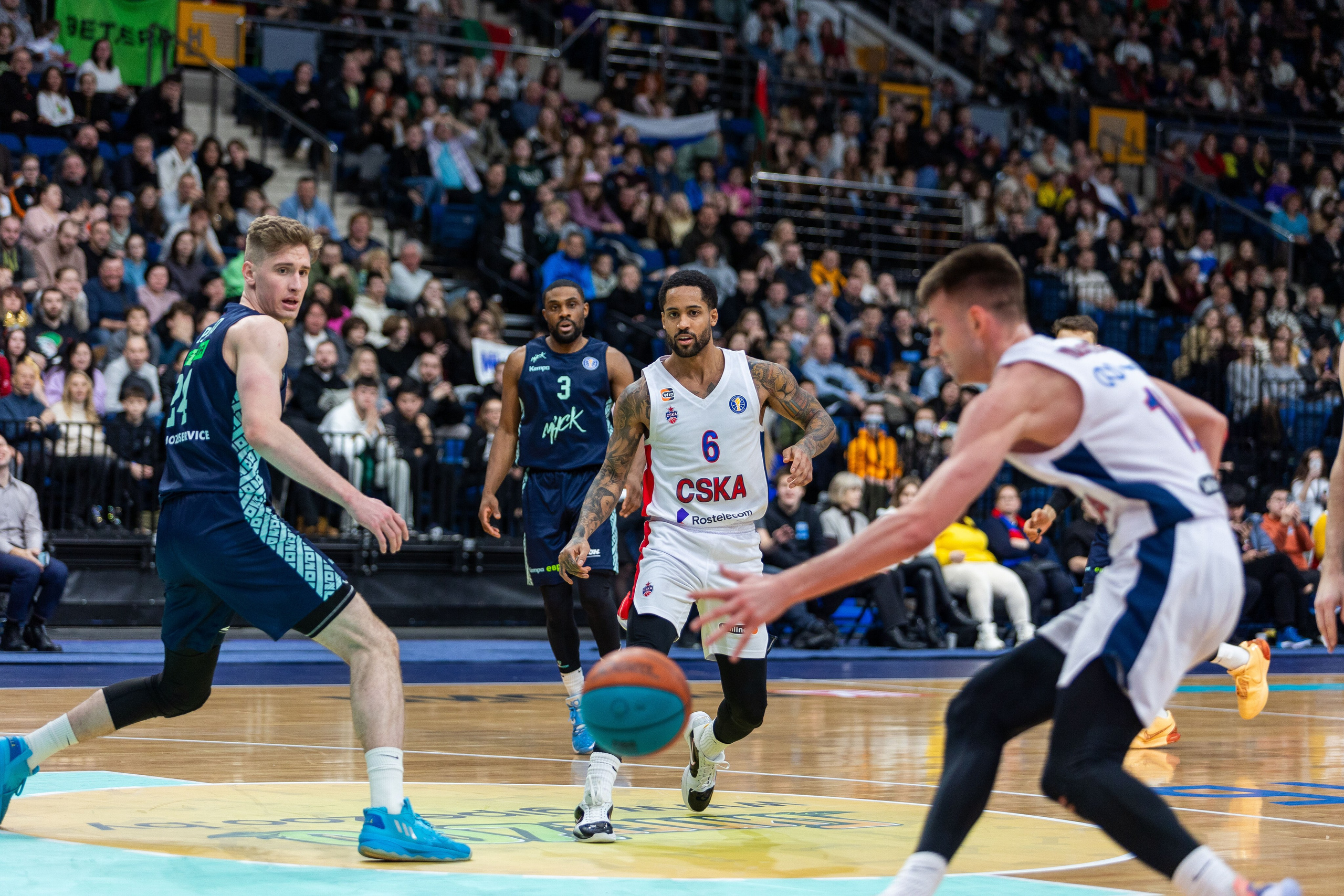 Баскетбол. Минск — ЦСКА. Лучшие кадры. 25.12.2023. Профессиональный интерьерный и репортажный фотограф Минск и РБ. Максим Орлов