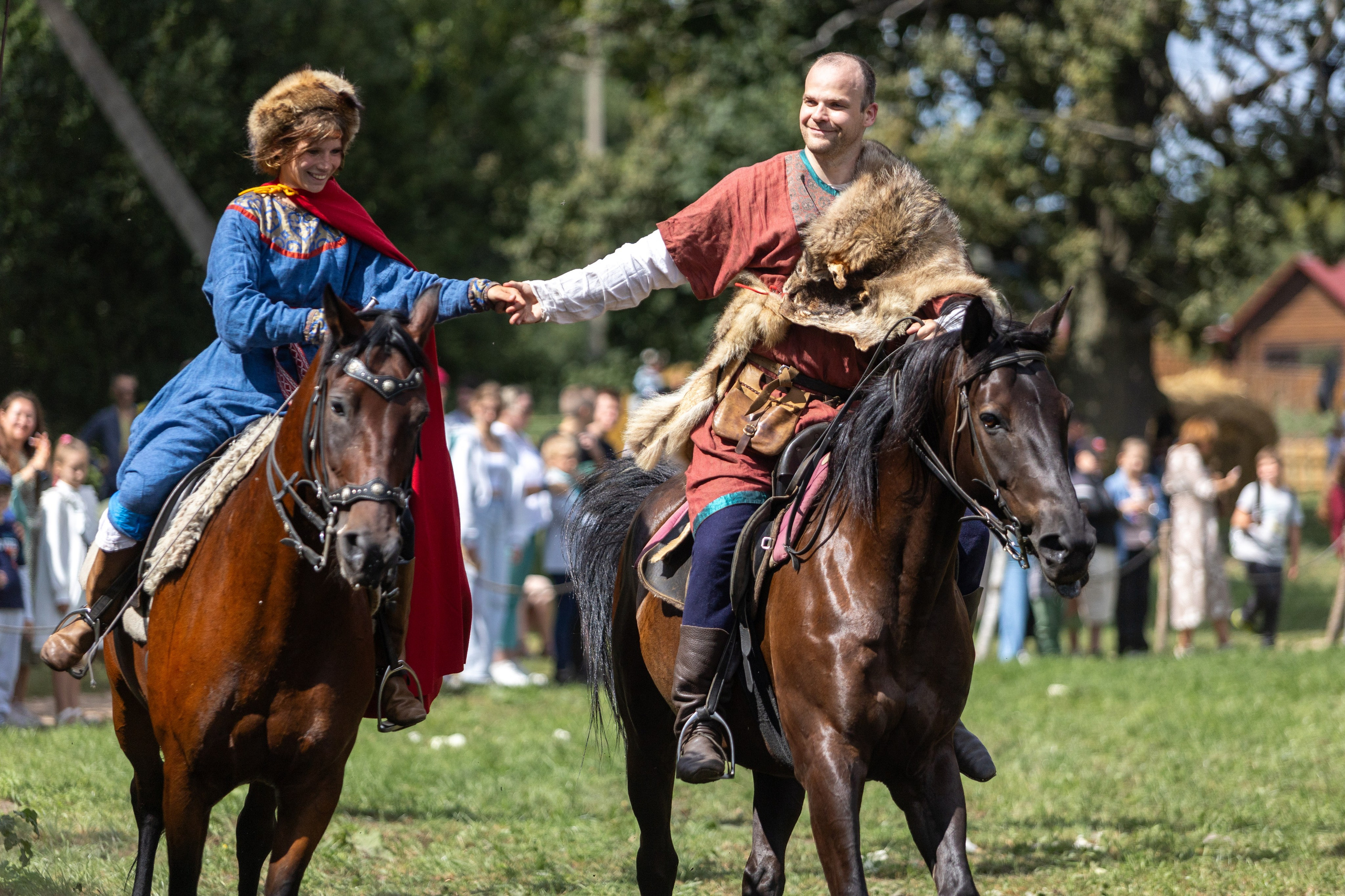 Ежегодный фестиваль средневековья в Дукоре. Профессиональный интерьерный и репортажный фотограф Минск и РБ. Максим Орлов