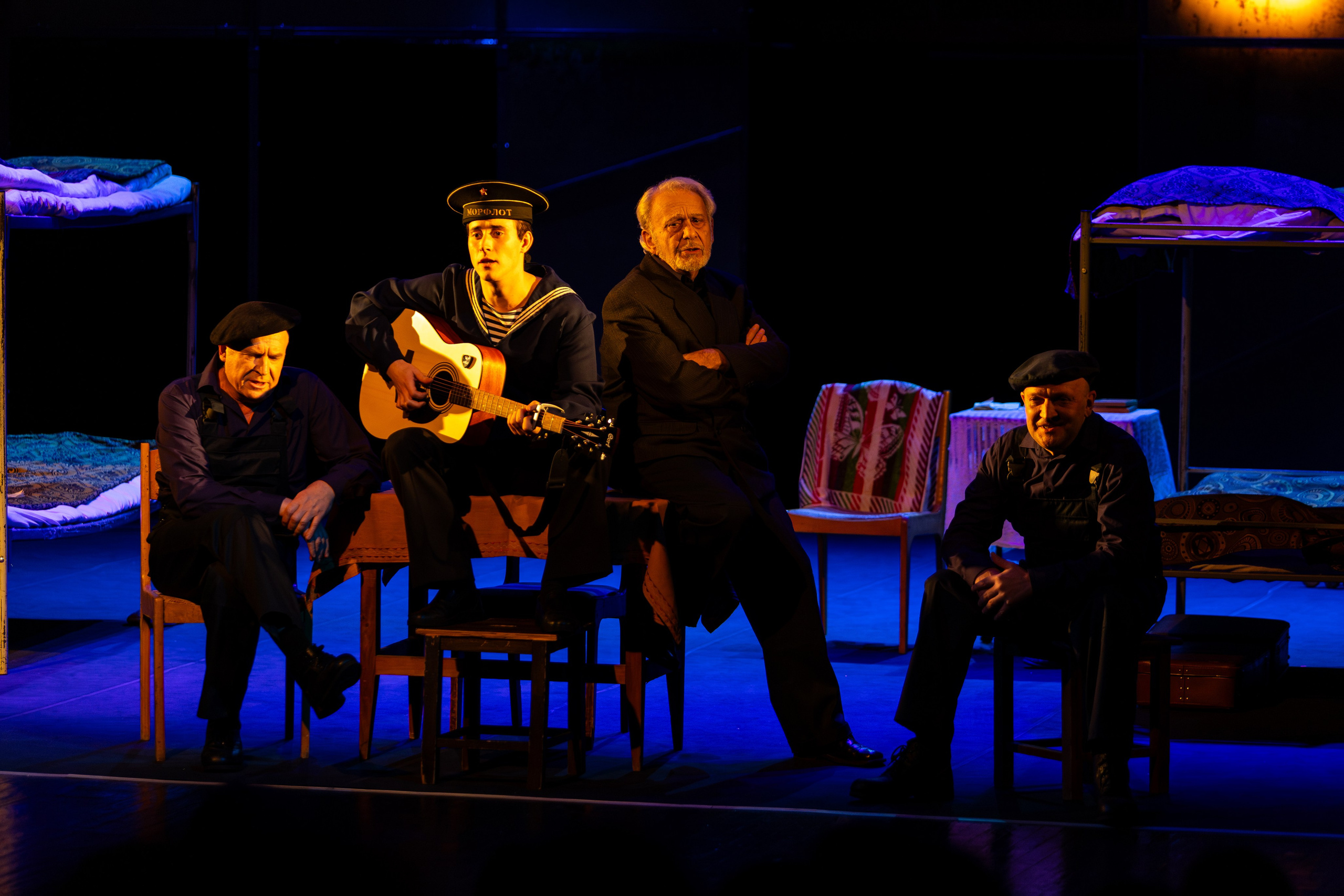 Новый театр «Фабричная девчонка». Профессиональный интерьерный и репортажный фотограф Минск и РБ. Максим Орлов