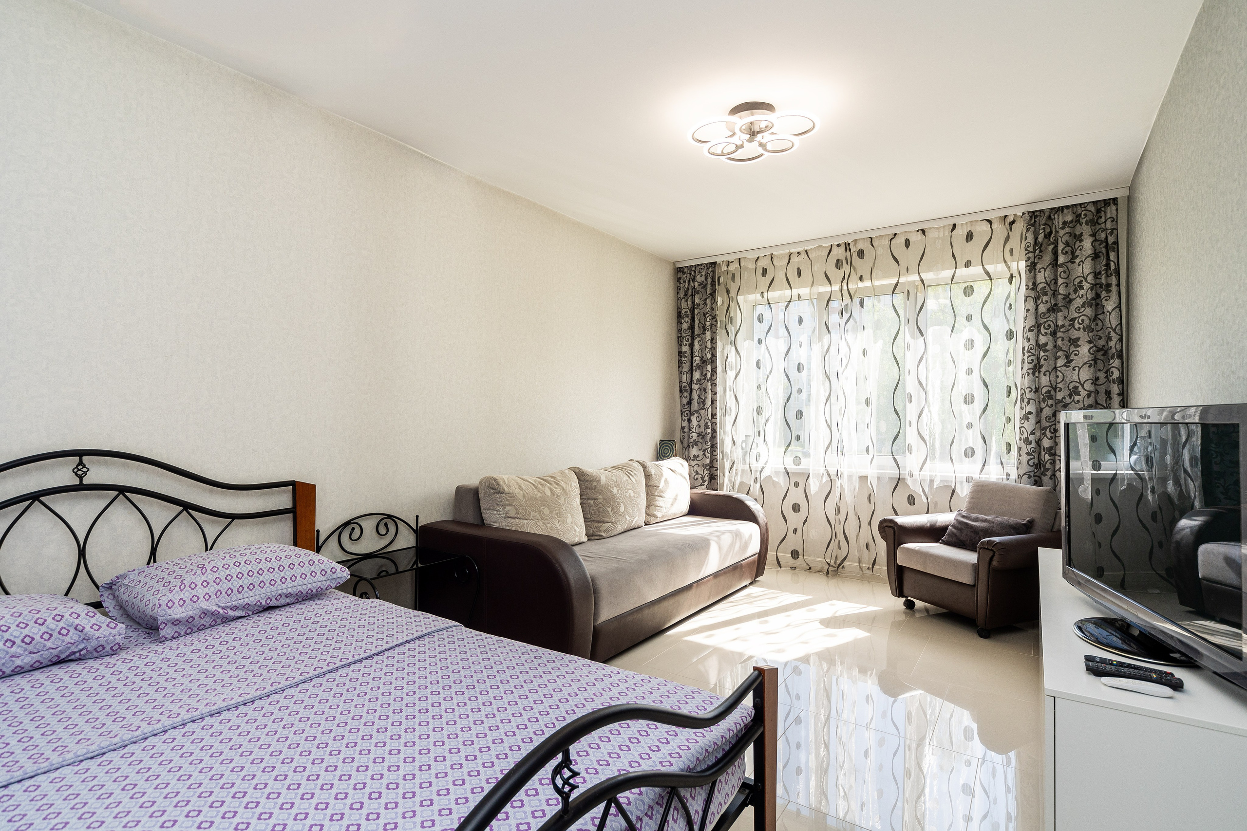 Воронянского 15 кв. 9. Эконом вариант. Профессиональный интерьерный и репортажный фотограф Минск и РБ. Максим Орлов