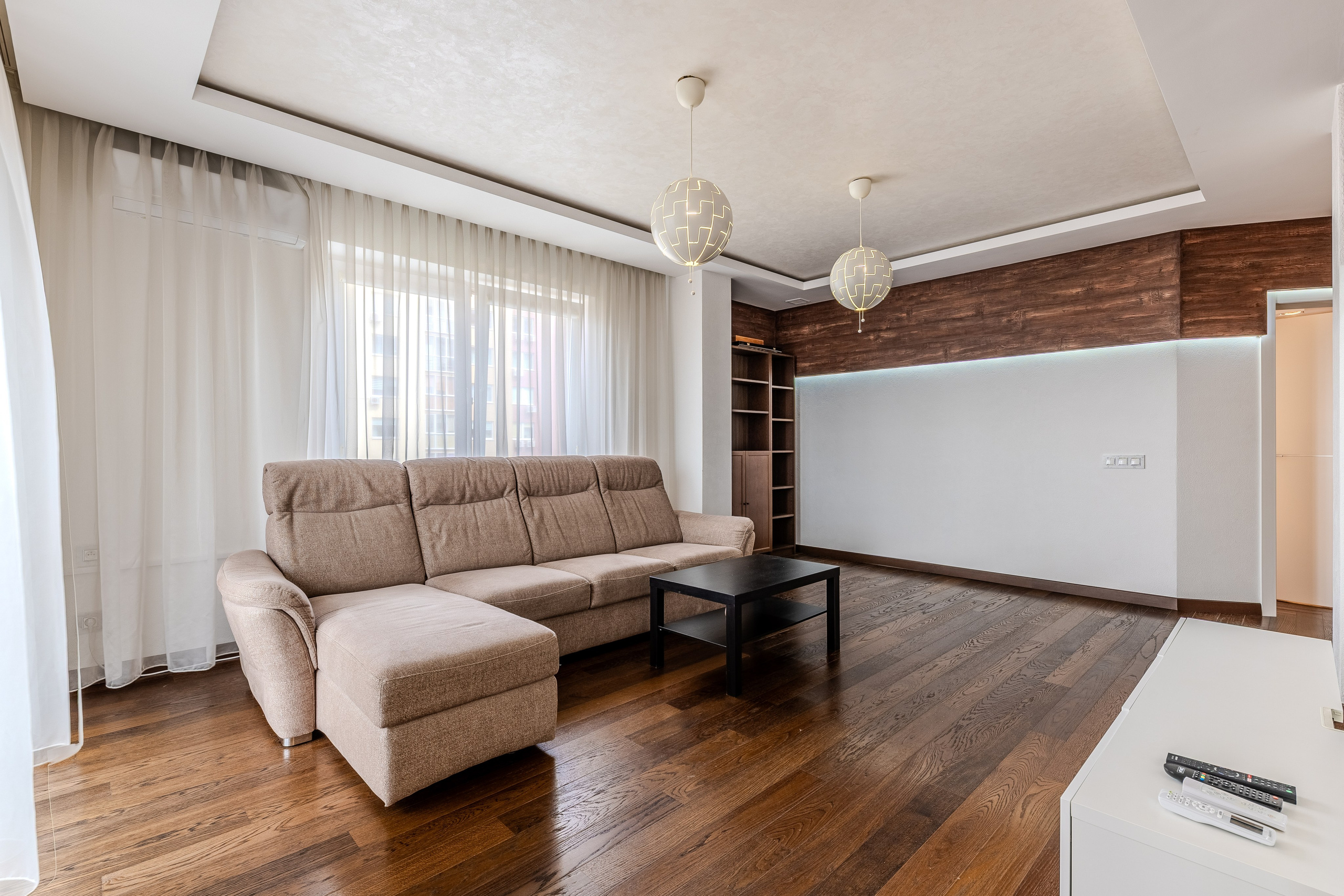 Мстиславца 20. Для продажи. Профессиональный интерьерный и репортажный фотограф Минск и РБ. Максим Орлов