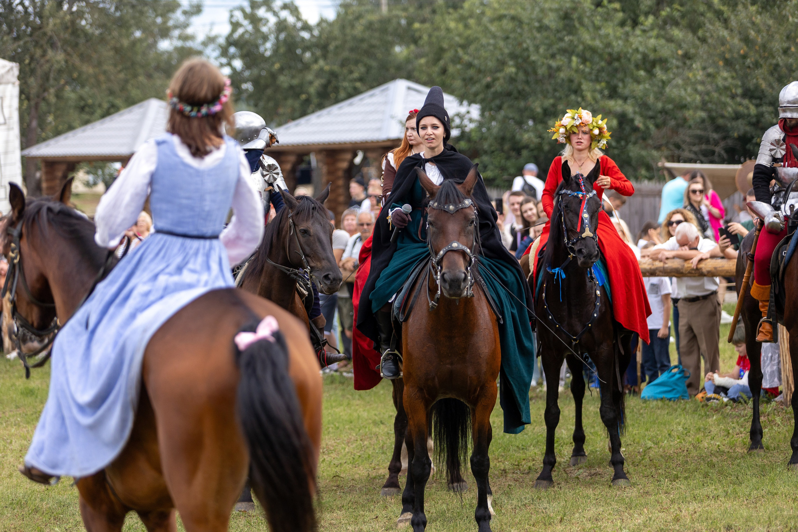 Рыцарский фест. Мстиславль. Профессиональный интерьерный и репортажный фотограф Минск и РБ. Максим Орлов