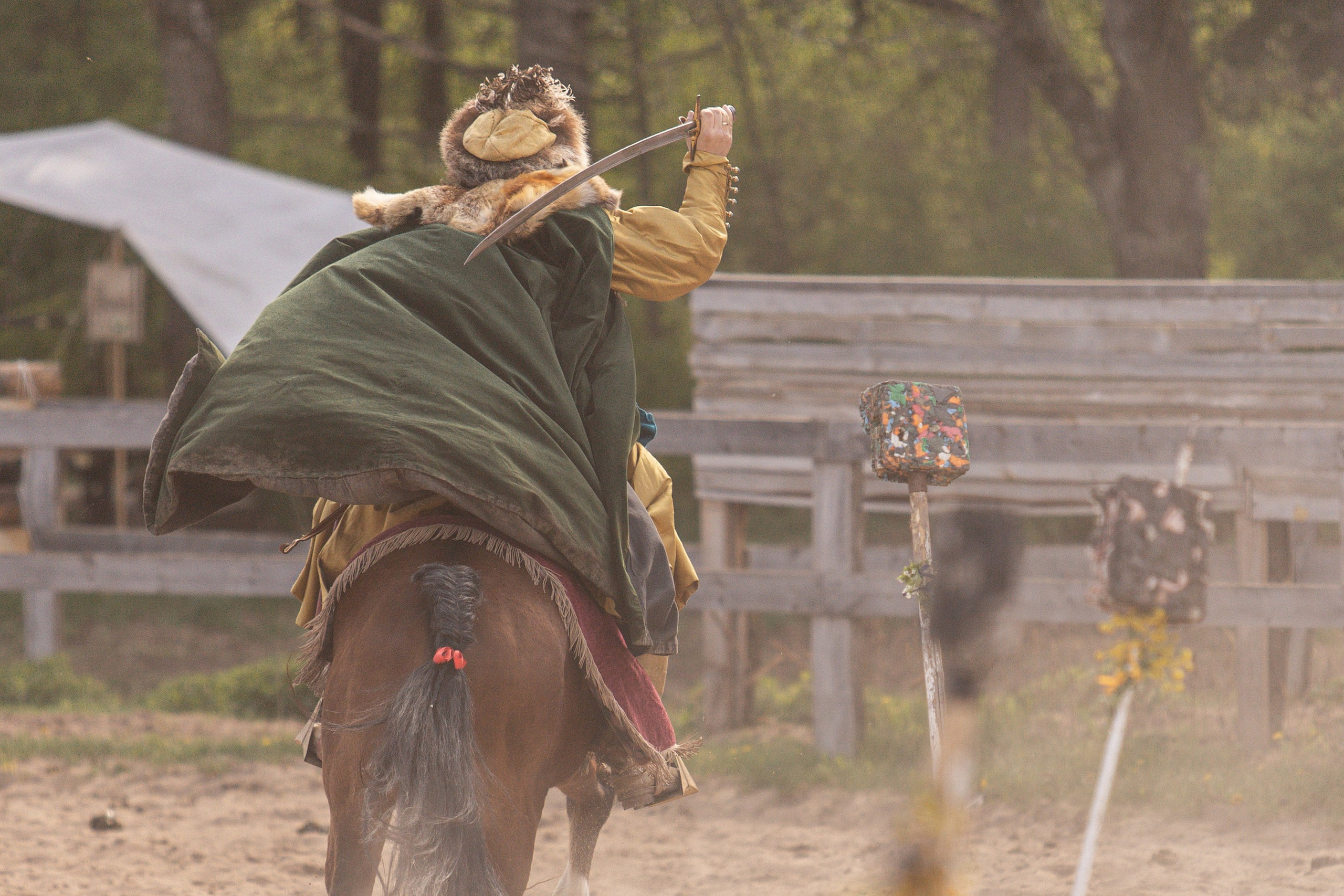 Золотая Шпора. Огнем и Мечем. День первый. Рыцарский турнир. Профессиональный интерьерный и репортажный фотограф Минск и РБ. Максим Орлов
