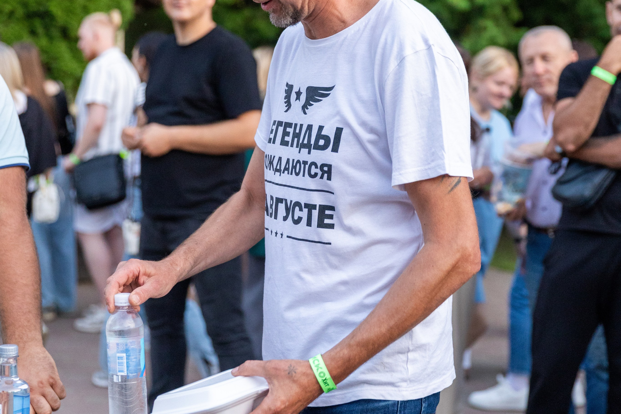 Дискохит. Август 2026