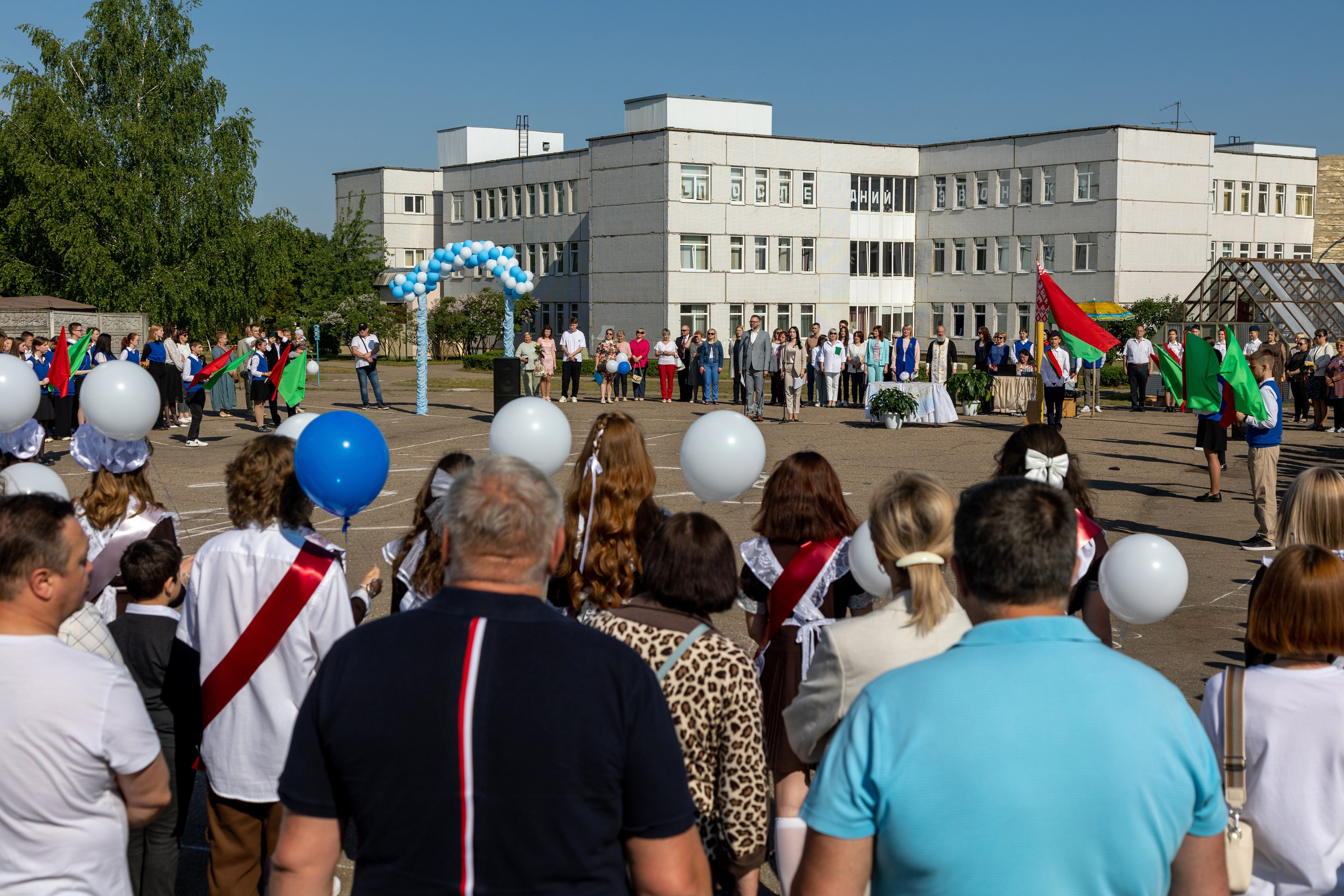 Выпускной в Жодино 2023. Профессиональный интерьерный и репортажный фотограф Минск и РБ. Максим Орлов