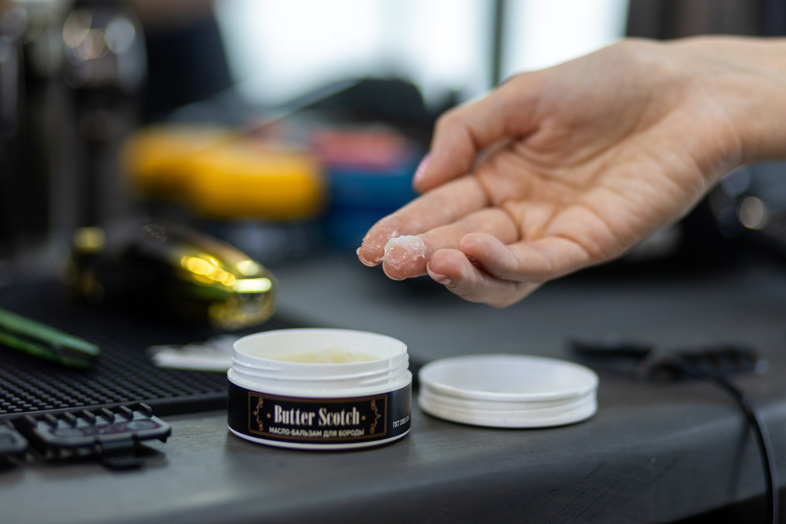 Реклама салона красоты «Манго». Профессиональный интерьерный и репортажный фотограф Минск и РБ. Максим Орлов