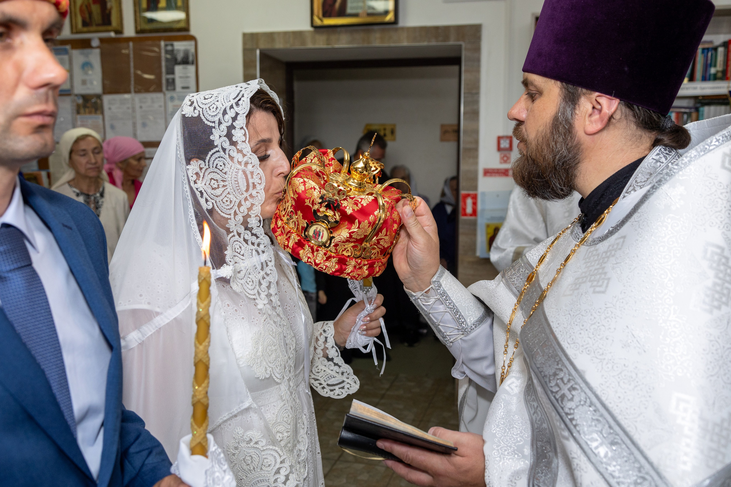 Венчание Михаила и Ольги. Профессиональный интерьерный и репортажный фотограф Минск и РБ. Максим Орлов