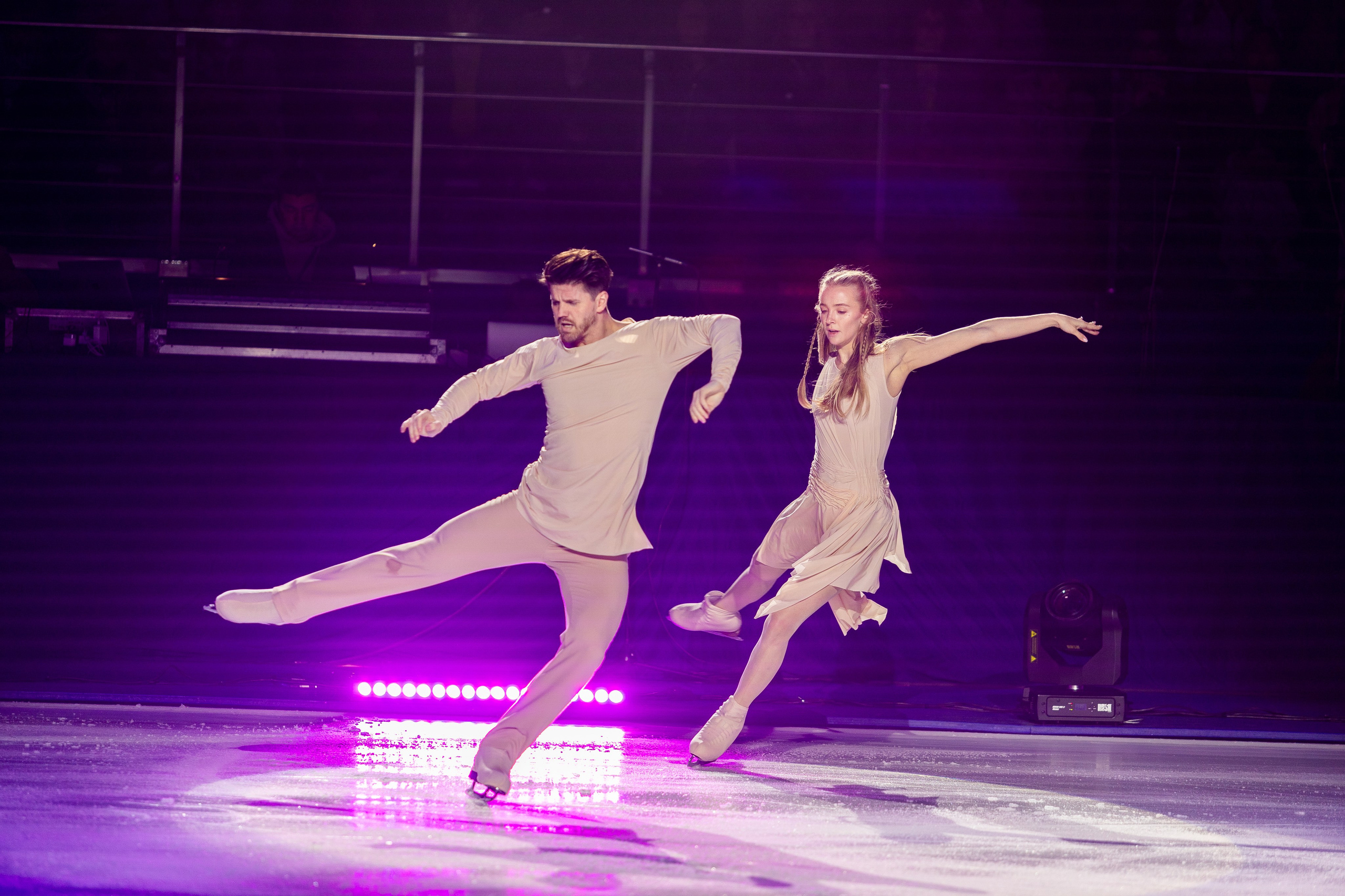 Ледовое шоу Ильи Авербуха 30.03.2024. Профессиональный интерьерный и репортажный фотограф Минск и РБ. Максим Орлов