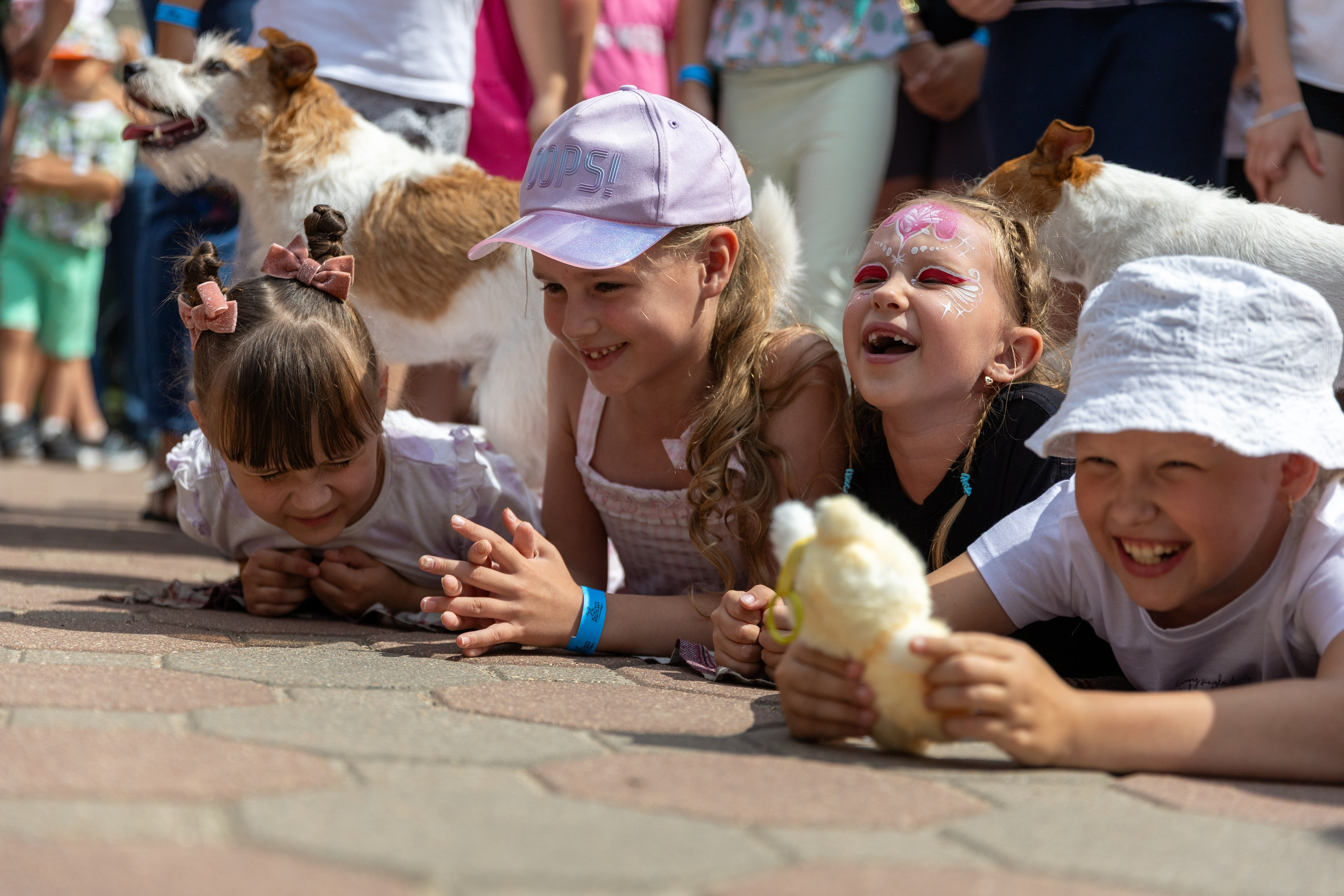 Детифест. Профессиональный интерьерный и репортажный фотограф Минск и РБ. Максим Орлов