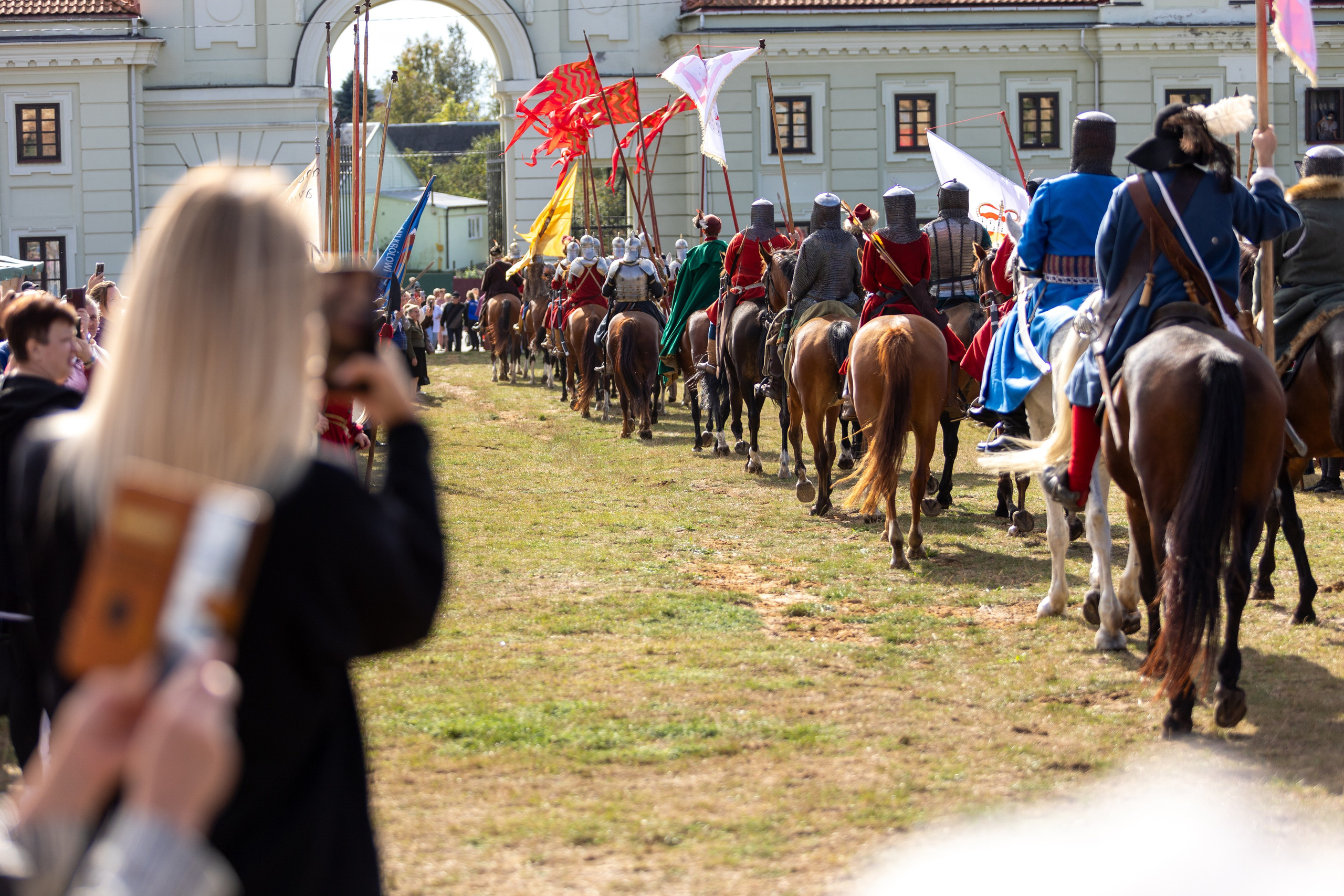 100-летие Пинской Епархии. Парад. Профессиональный интерьерный и репортажный фотограф Минск и РБ. Максим Орлов
