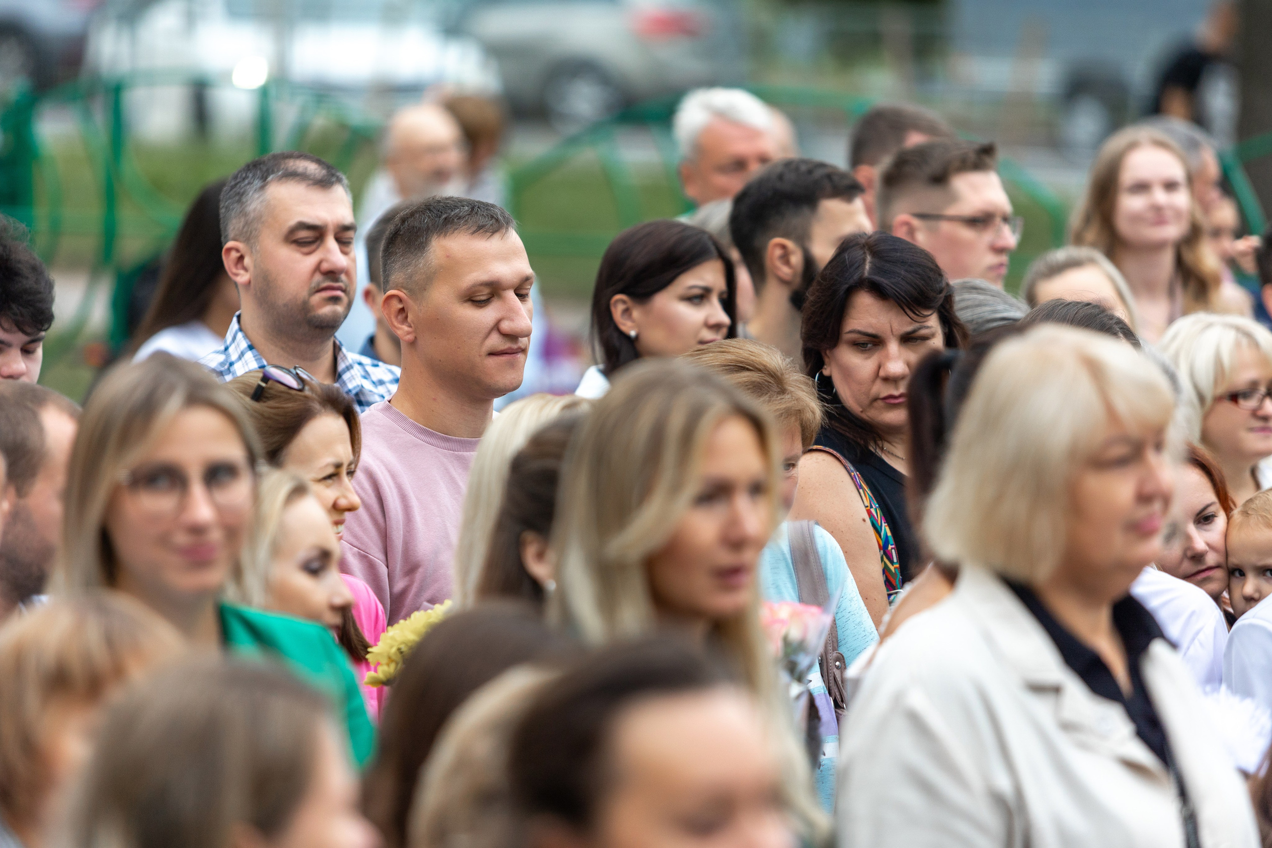 Линейка 1-го сентября. Профессиональный интерьерный и репортажный фотограф Минск и РБ. Максим Орлов