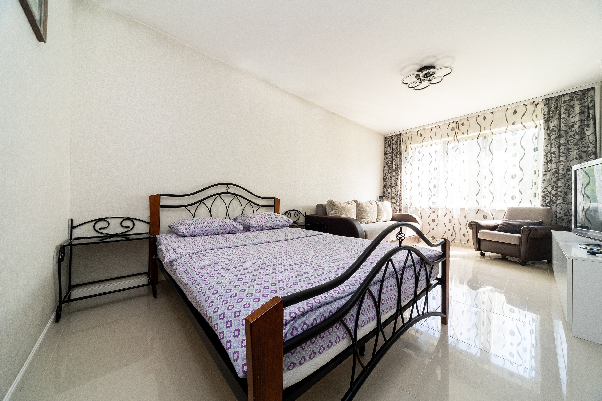 Воронянского 15 кв. 9. Эконом вариант. Профессиональный интерьерный и репортажный фотограф Минск и РБ. Максим Орлов