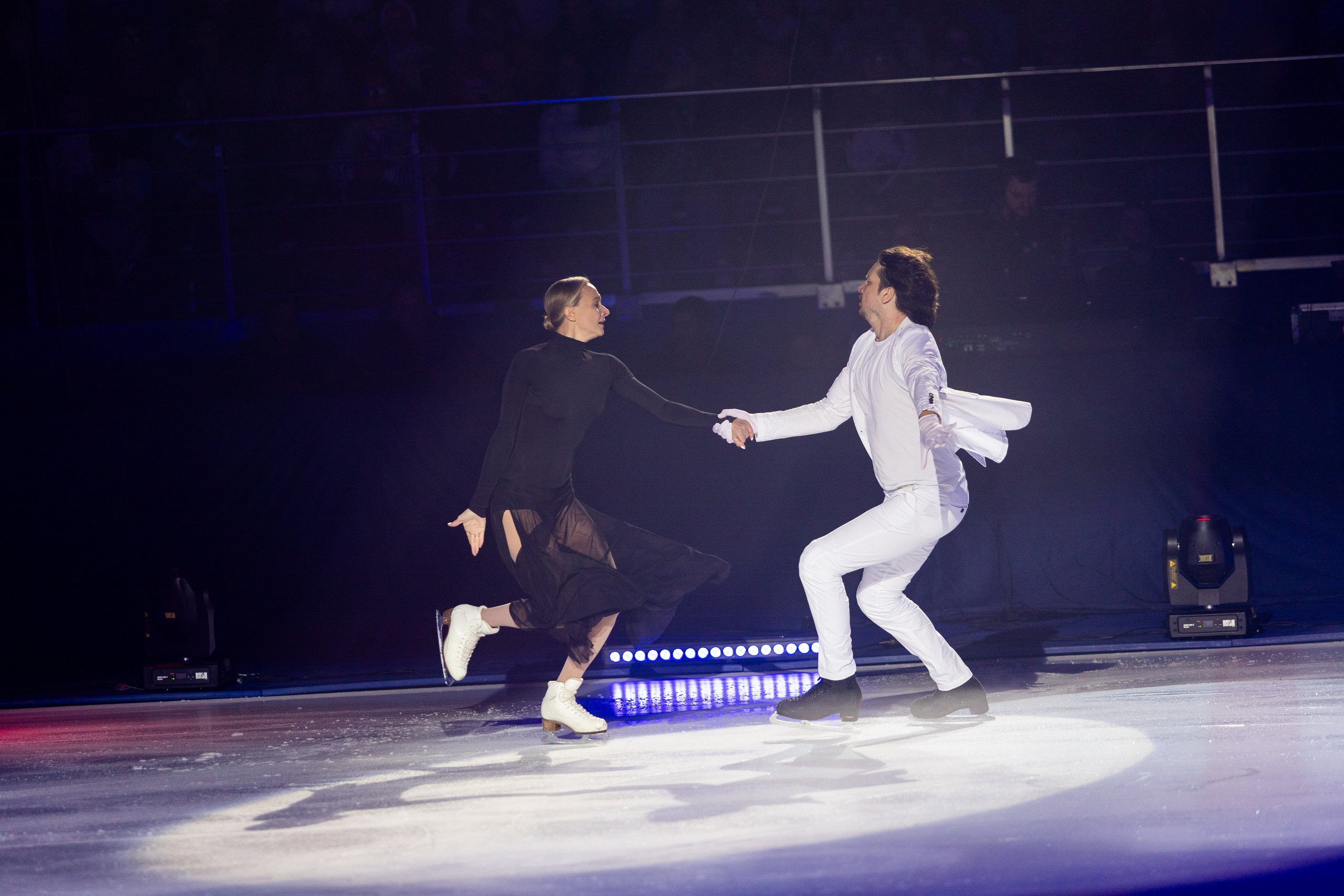 Ледовое шоу Ильи Авербуха 30.03.2024. Профессиональный интерьерный и репортажный фотограф Минск и РБ. Максим Орлов