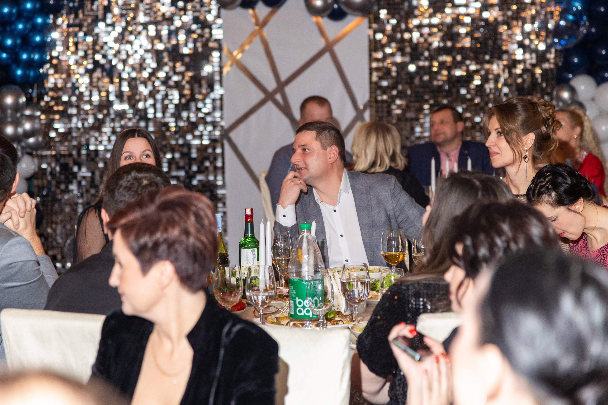 Новогодний корпоратив. Профессиональный интерьерный и репортажный фотограф Минск и РБ. Максим Орлов