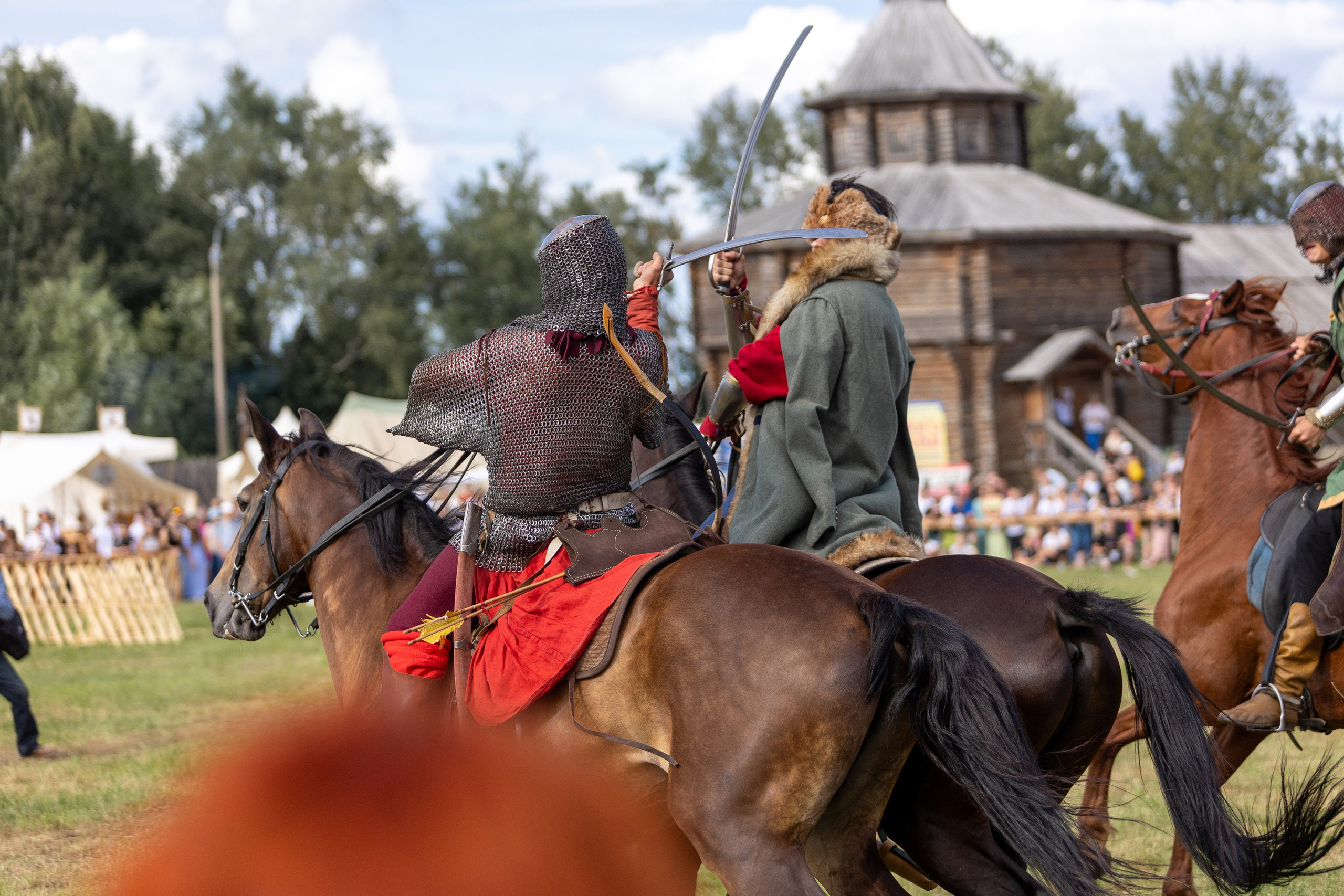 Рыцарский фест. Мстиславль. Профессиональный интерьерный и репортажный фотограф Минск и РБ. Максим Орлов