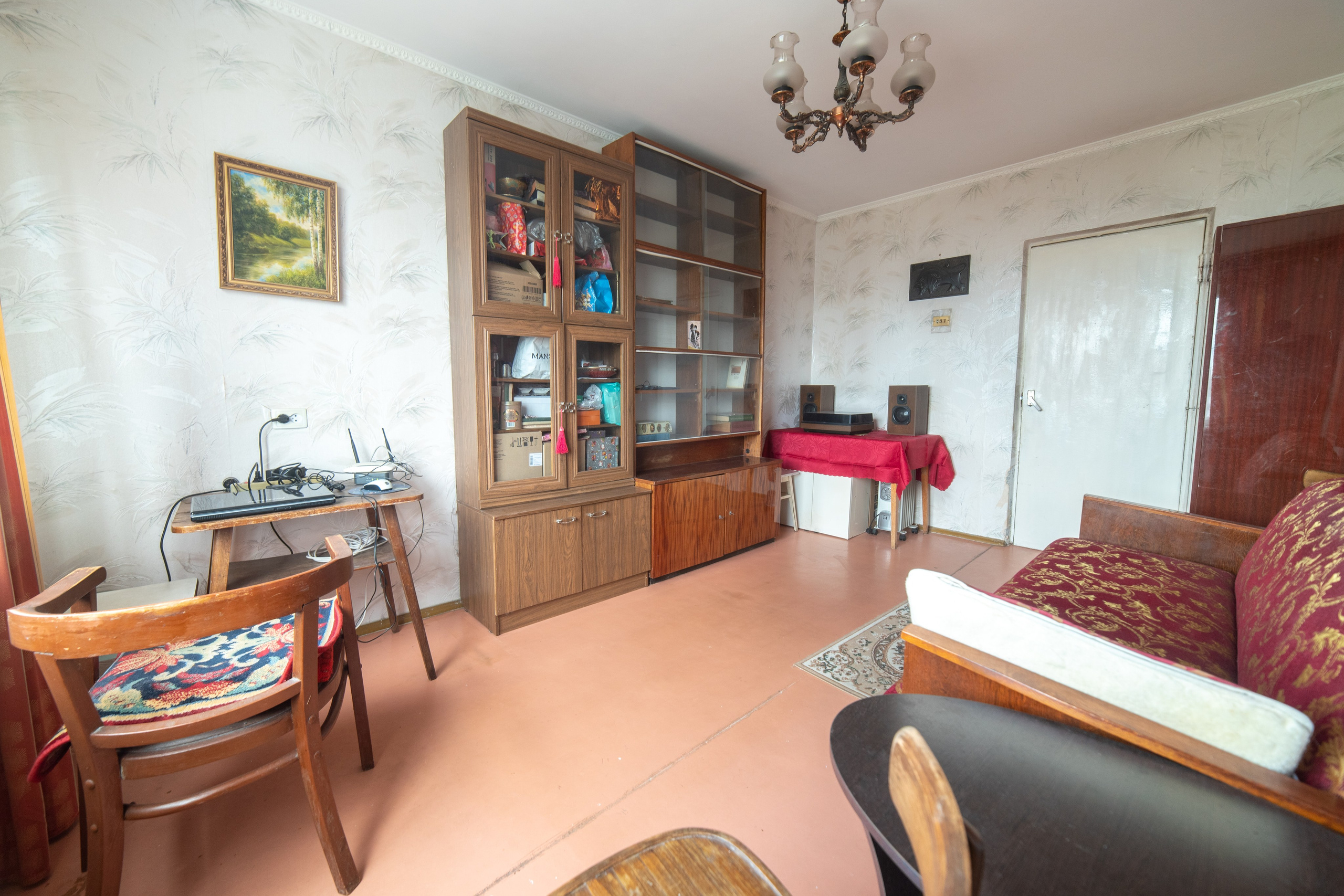 Пр. Газеты Звезда. Слабонервным не смотреть.Суперэконом вариант. Профессиональный интерьерный и репортажный фотограф Минск и РБ. Максим Орлов