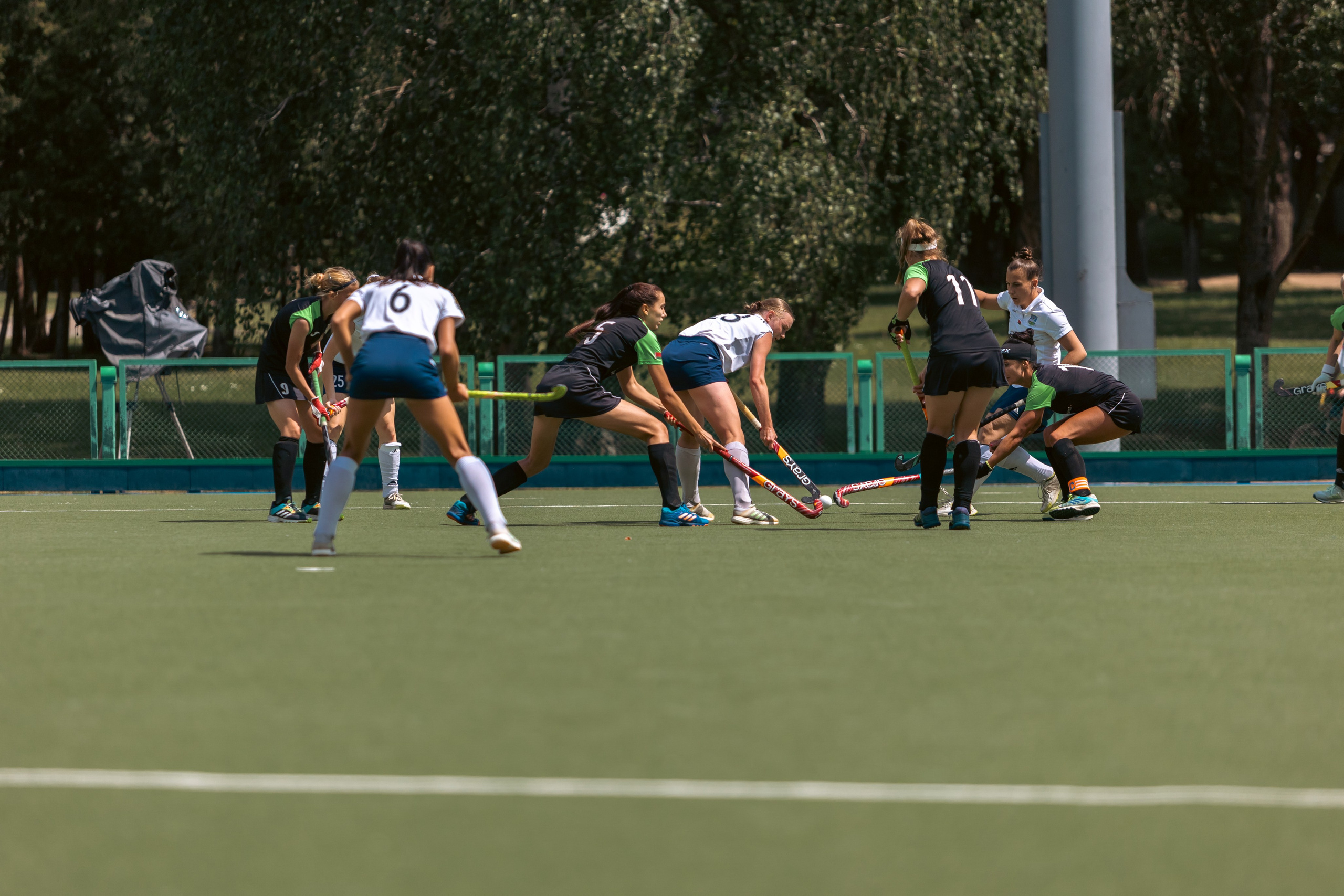 Хоккей на траве. Девушки. Минск — Текстильщик 29.052024. Профессиональный интерьерный и репортажный фотограф Минск и РБ. Максим Орлов