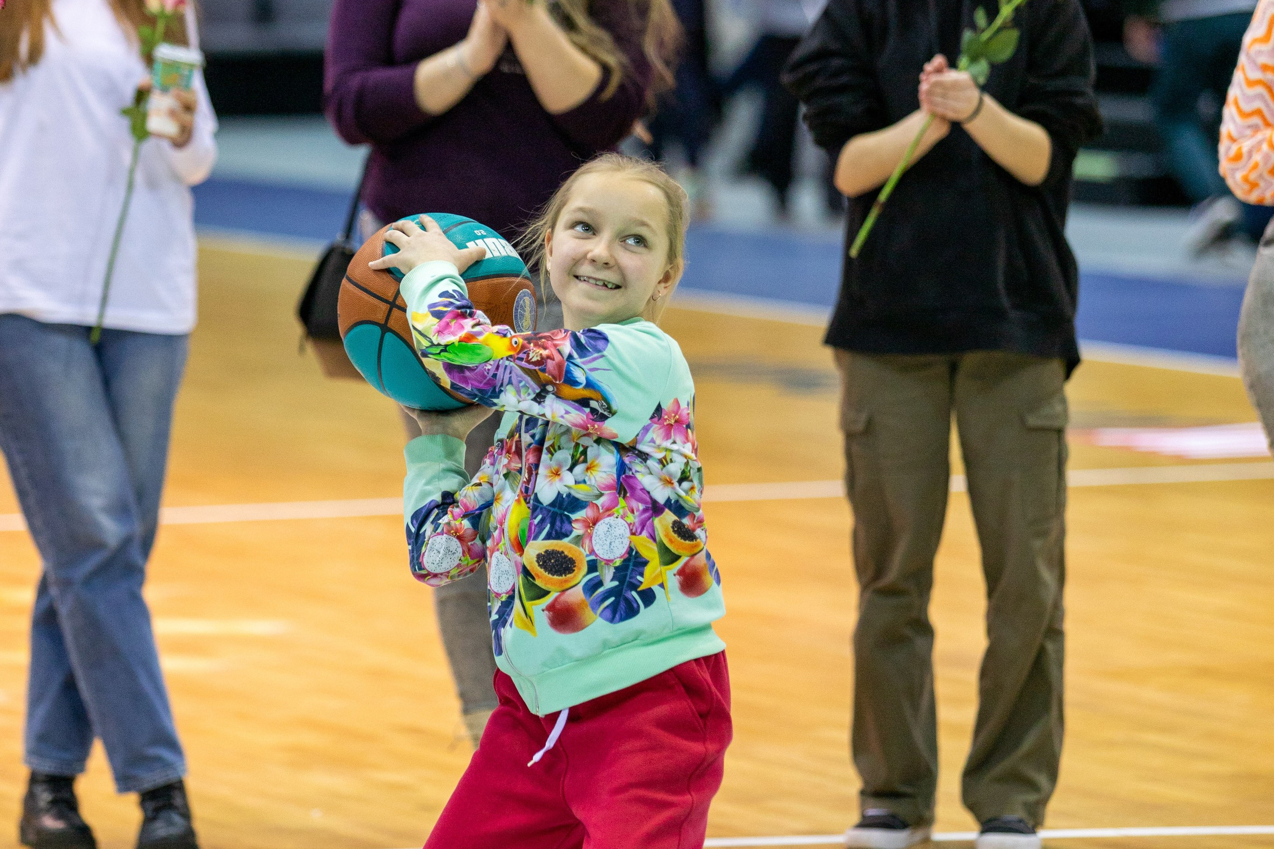 Баскетбол. Минск — MBA. 09.03.2024. Профессиональный интерьерный и репортажный фотограф Минск и РБ. Максим Орлов