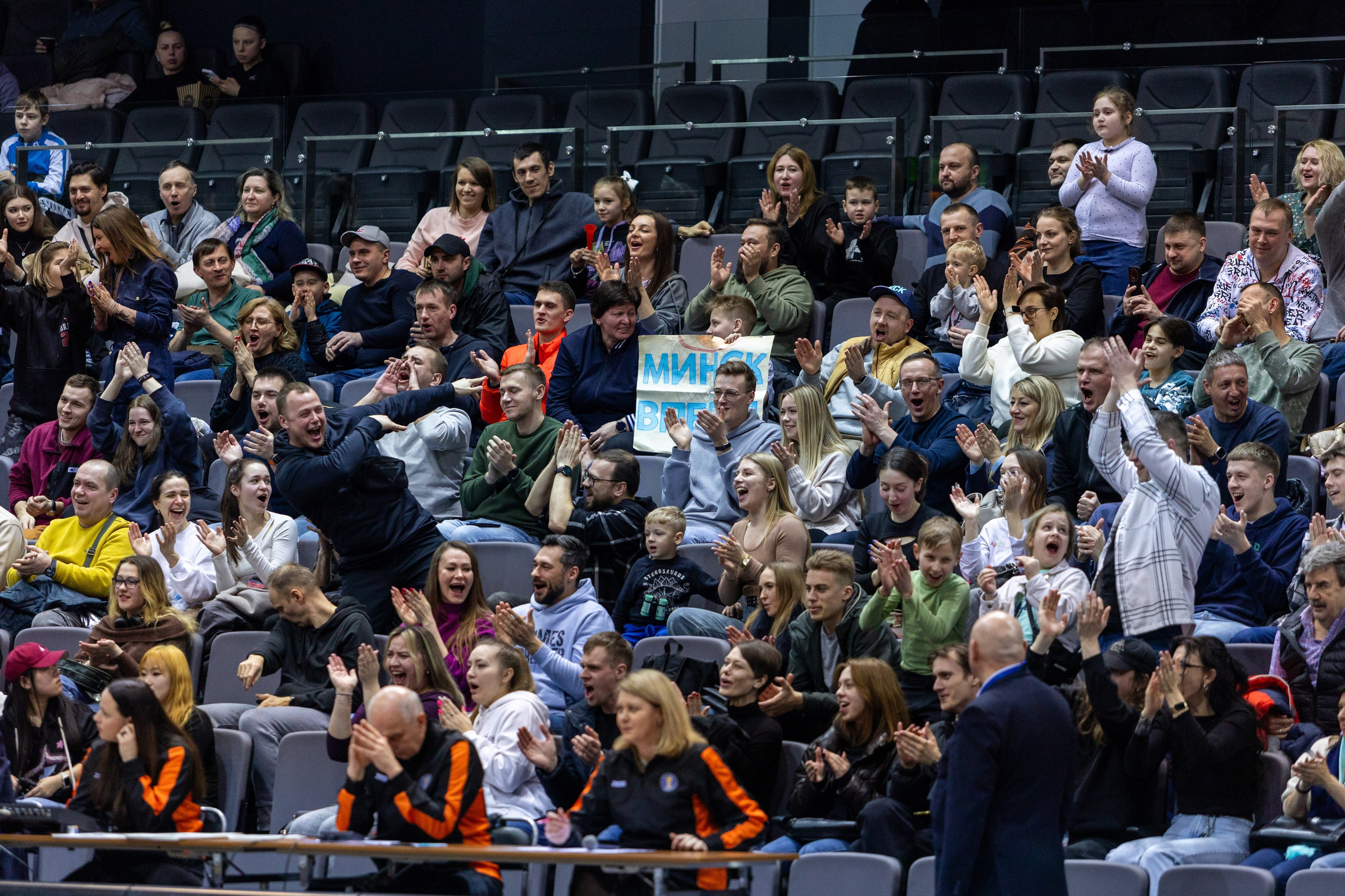 Баскетбол. Минск — MBA. 09.03.2024. Профессиональный интерьерный и репортажный фотограф Минск и РБ. Максим Орлов