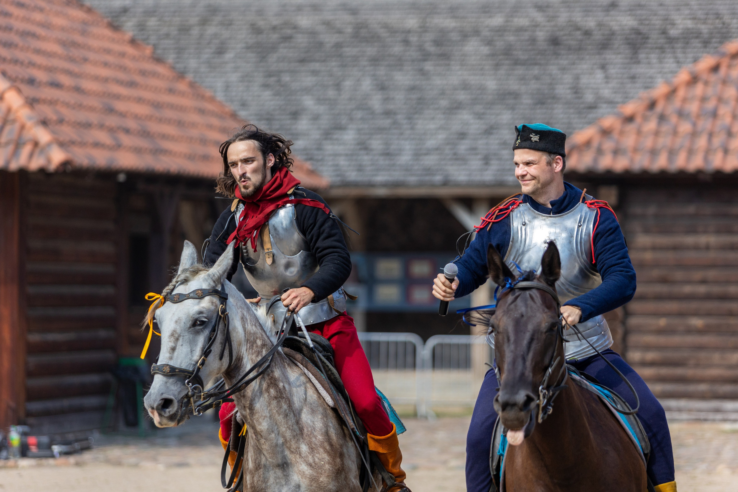 Выступление «Золотой шпоры» на празднике города Лиды. Профессиональный интерьерный и репортажный фотограф Минск и РБ. Максим Орлов