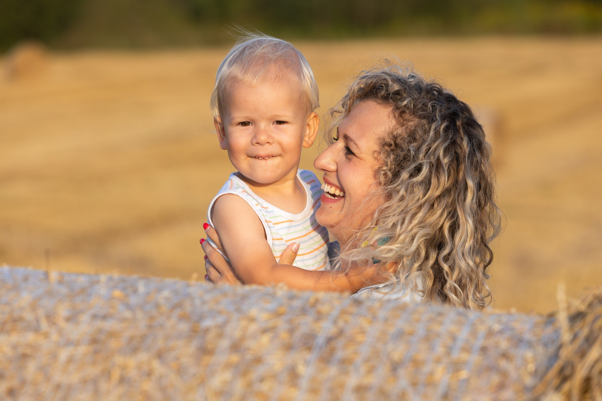 Семейная фотосъемка Кристины с сыном Костей. Профессиональный интерьерный и репортажный фотограф Минск и РБ. Максим Орлов