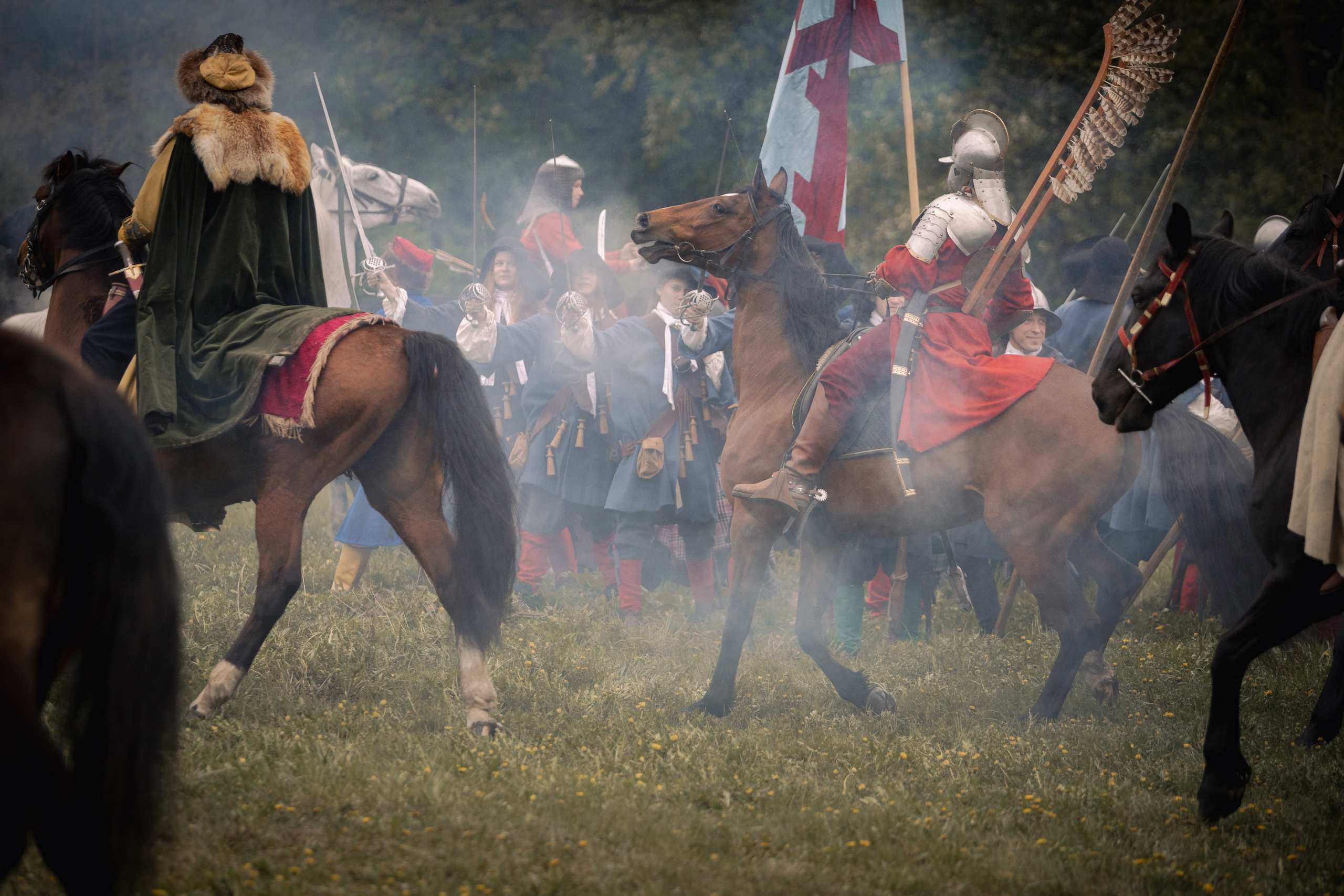 Золотая шпора. Огнем и мечем. День третий. Бой на поле. Профессиональный интерьерный и репортажный фотограф Минск и РБ. Максим Орлов